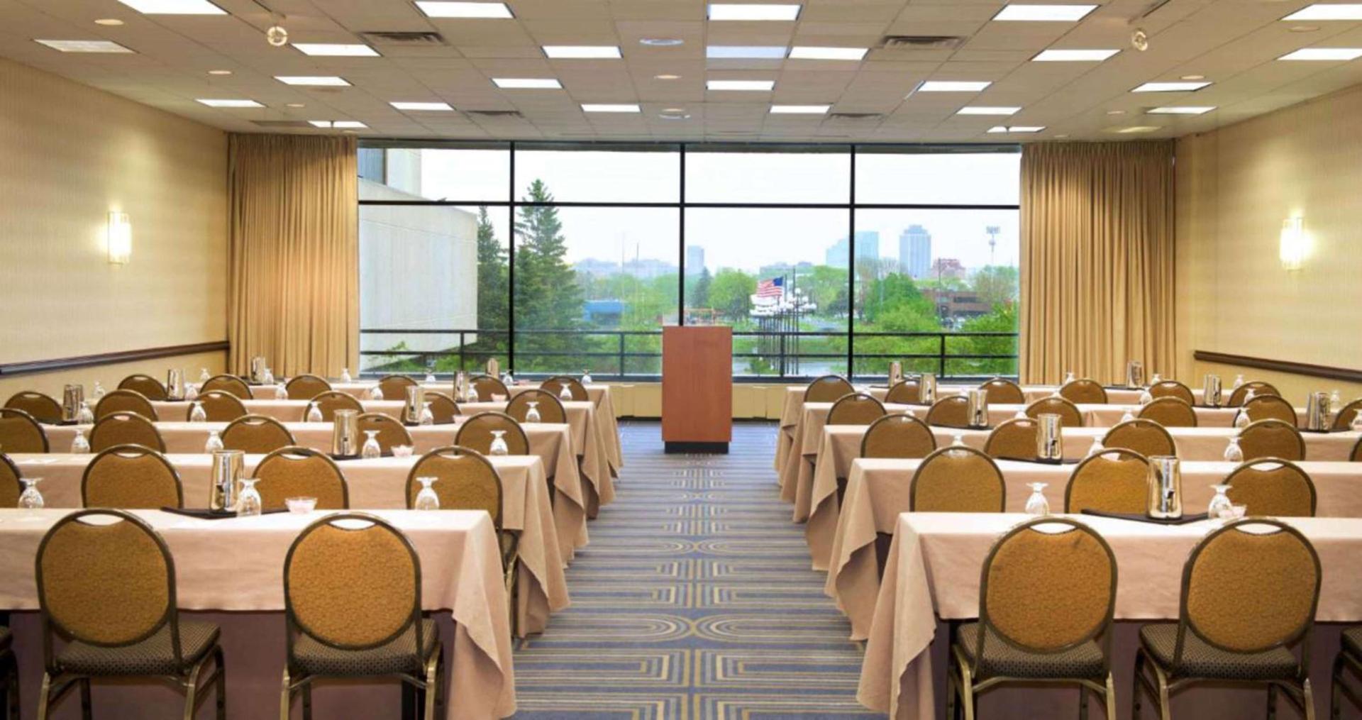 DoubleTree by Hilton Bloomington Minneapolis South photo 42