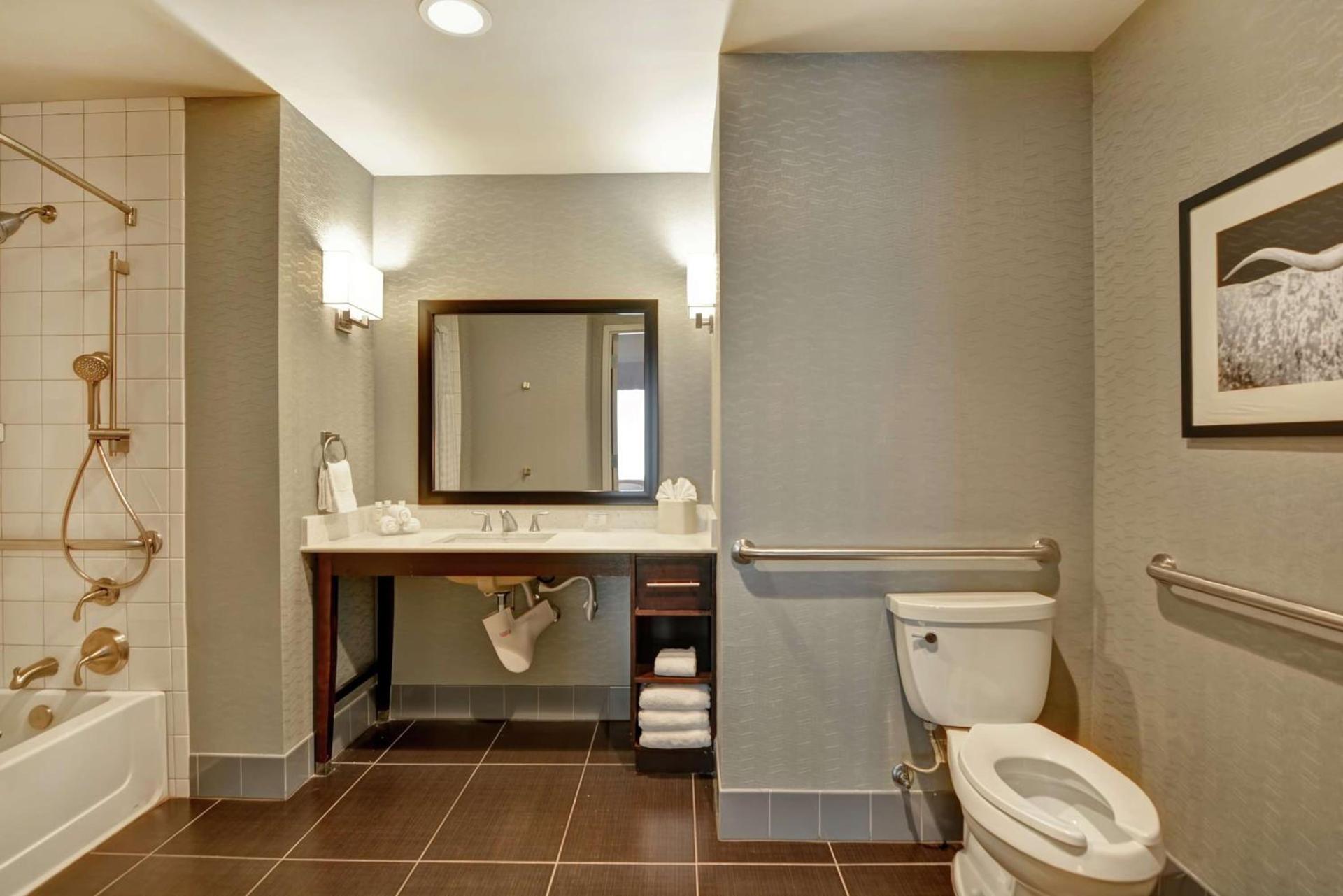 Homewood Suites TechRidge Parmer @ I-35 photo 25