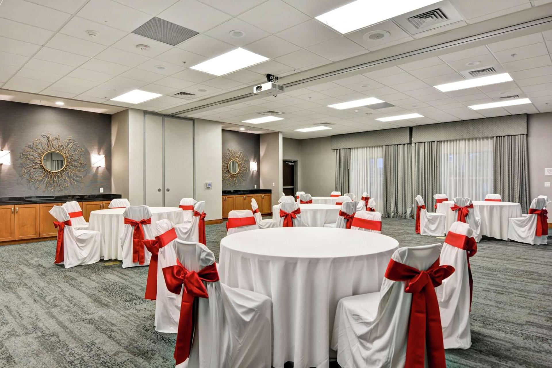 Homewood Suites TechRidge Parmer @ I-35 photo 32