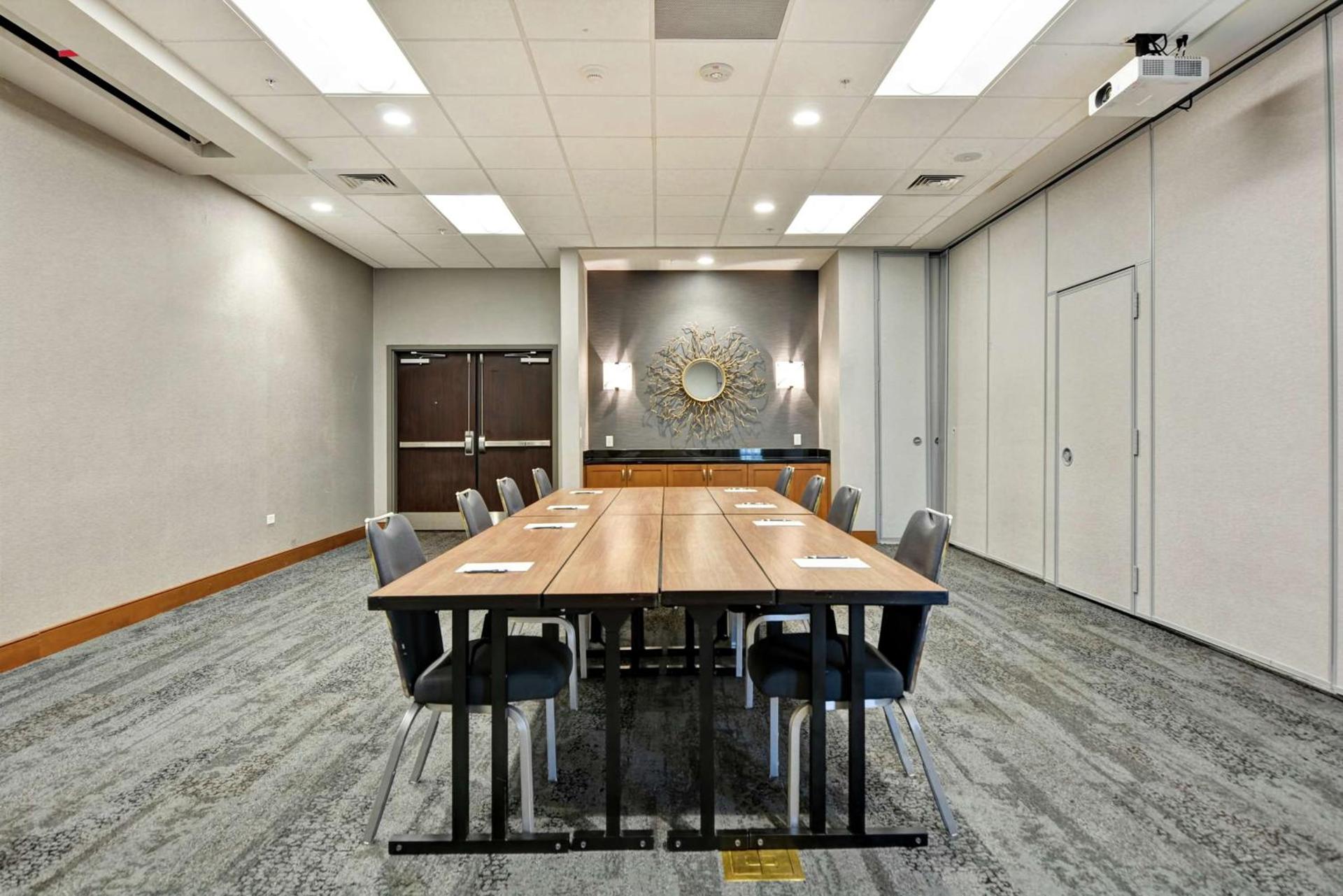 Homewood Suites TechRidge Parmer @ I-35 photo 35