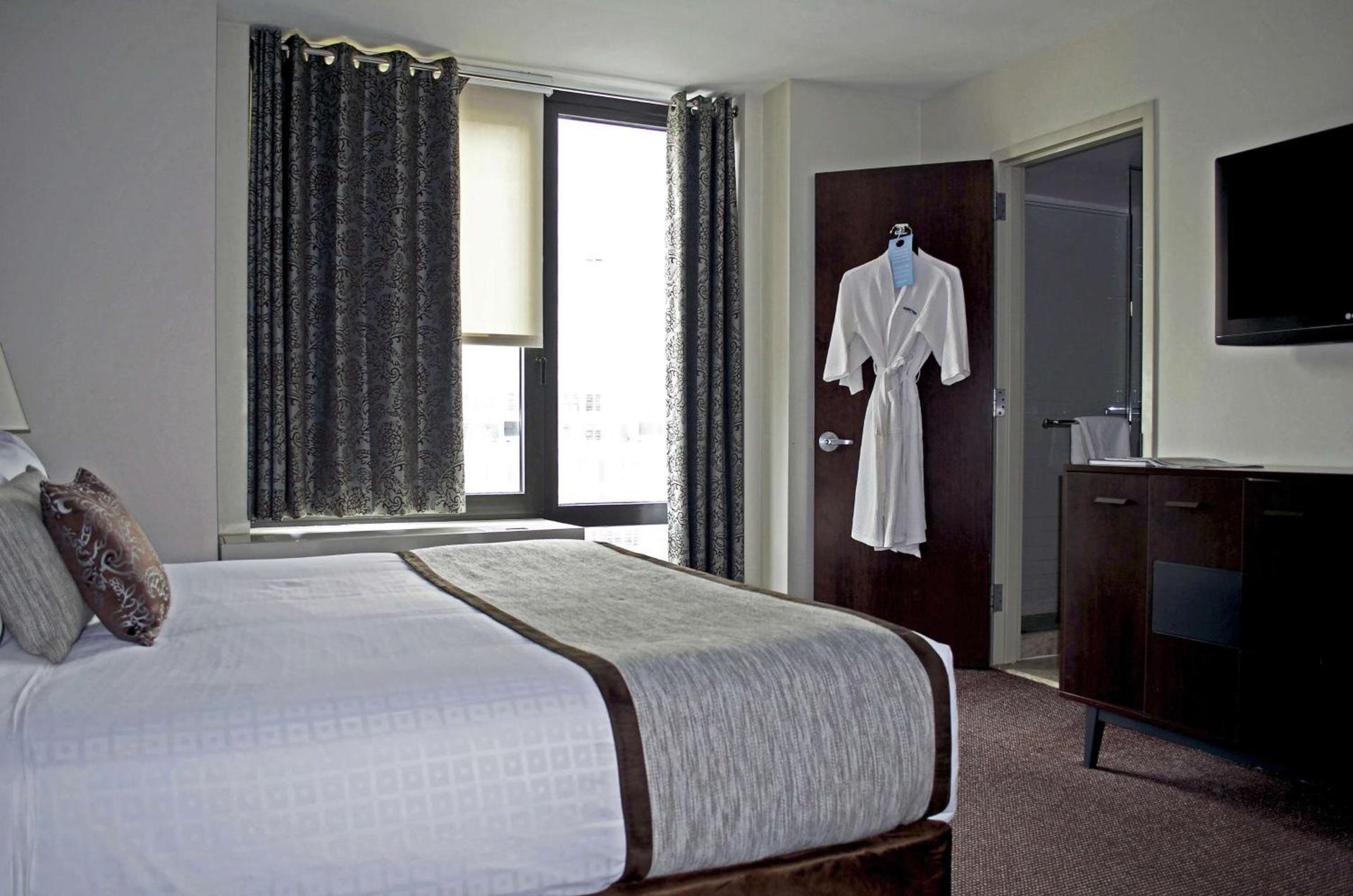 Distrikt Hotel New York City, Tapestry Collection by Hilton photo 11