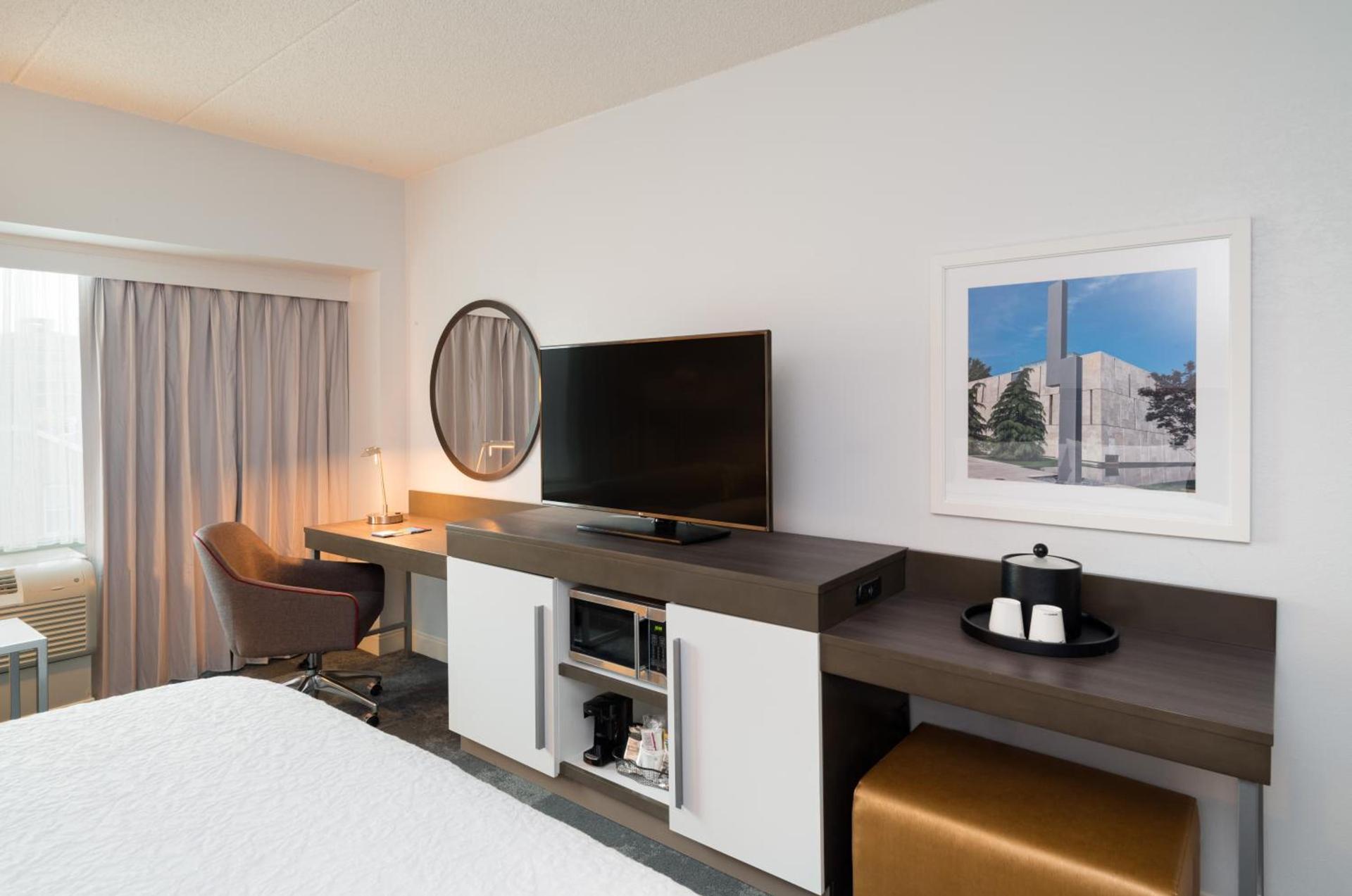 Hampton Inn Philadelphia Center City-Convention Center photo 32