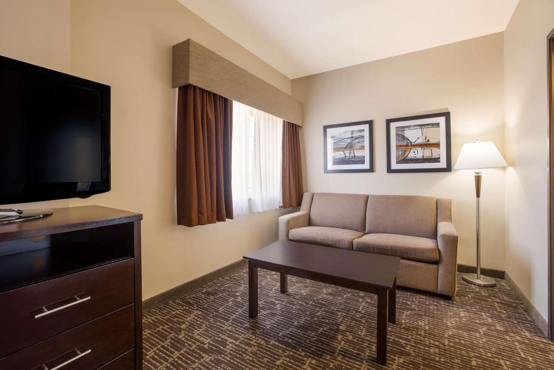 Best Western Northwest Lodge photo 21