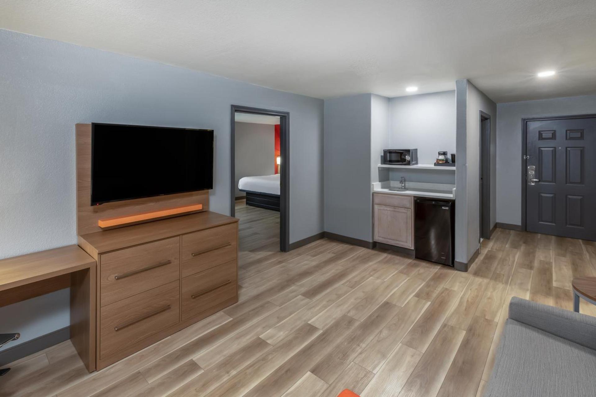 La Quinta by Wyndham New Braunfels photo 23