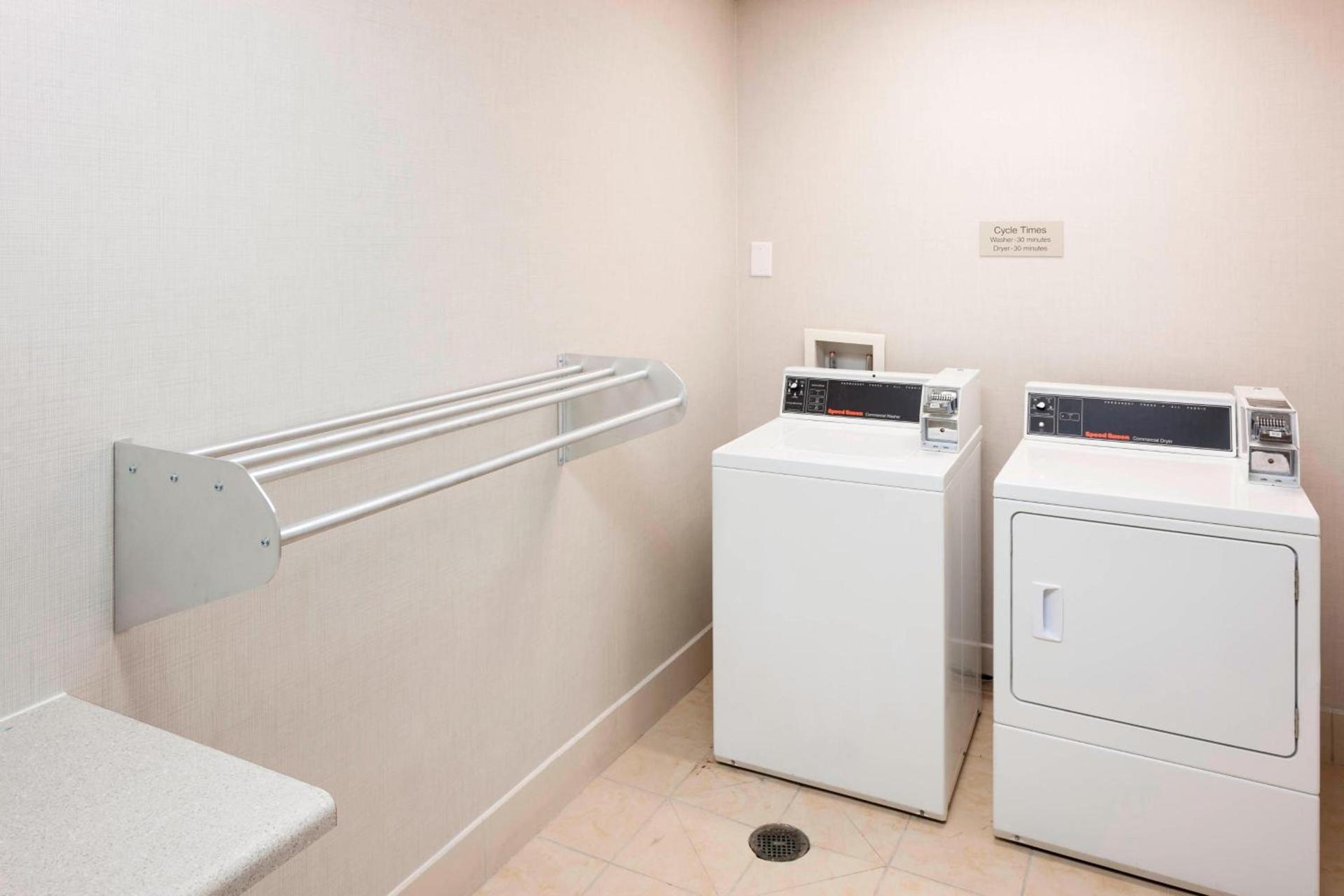 SpringHill Suites Columbus photo 18
