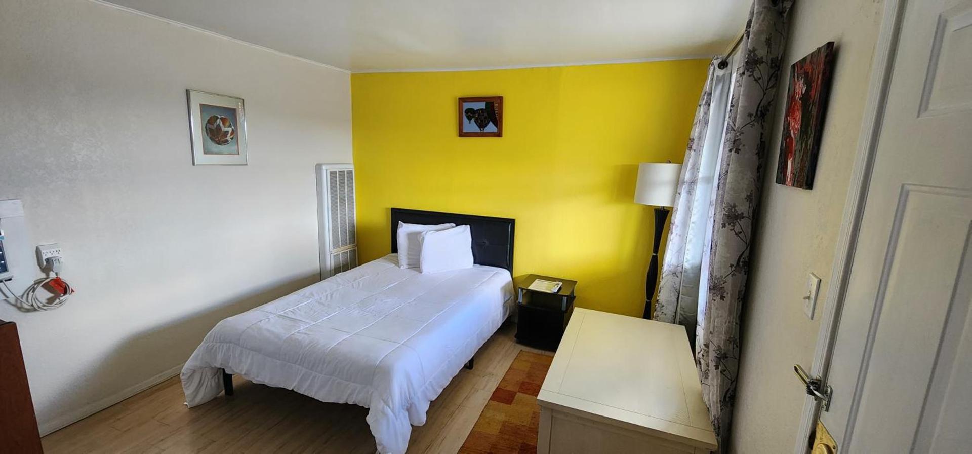 Rose's Motel photo 4