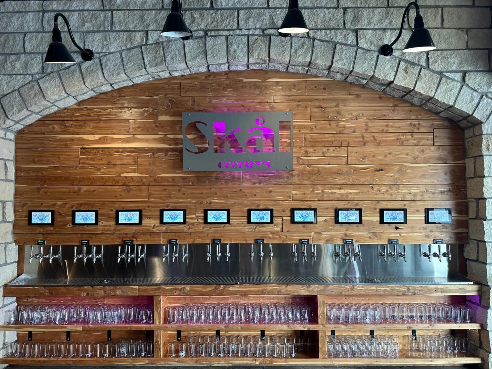 Bluemont Hotel photo 49