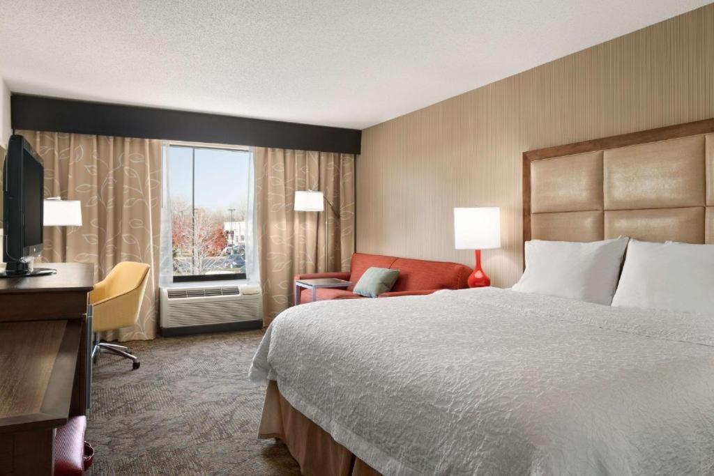 Hampton Inn & Suites Detroit Sterling Heights photo 28