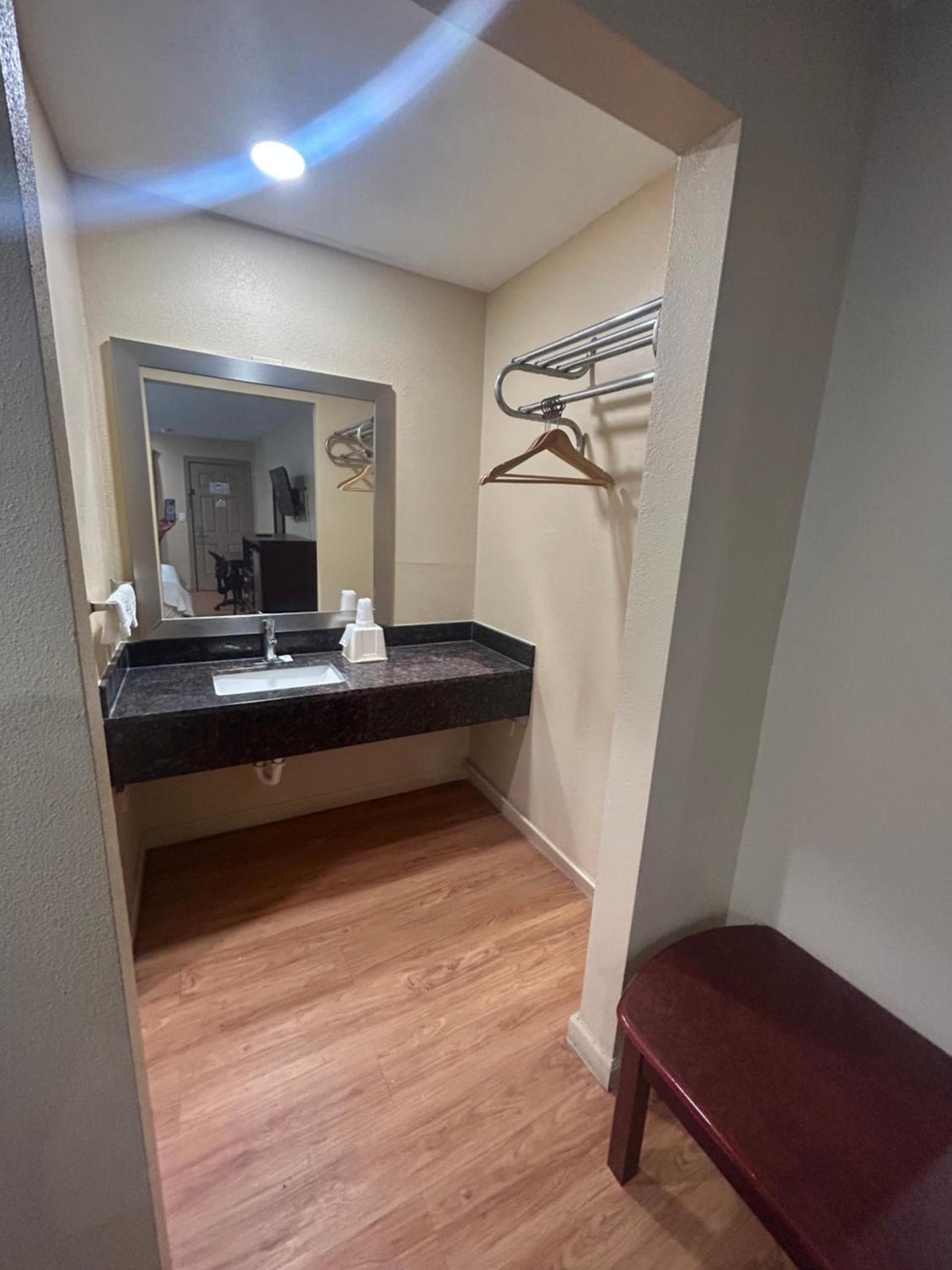 Blue Star inn photo 4