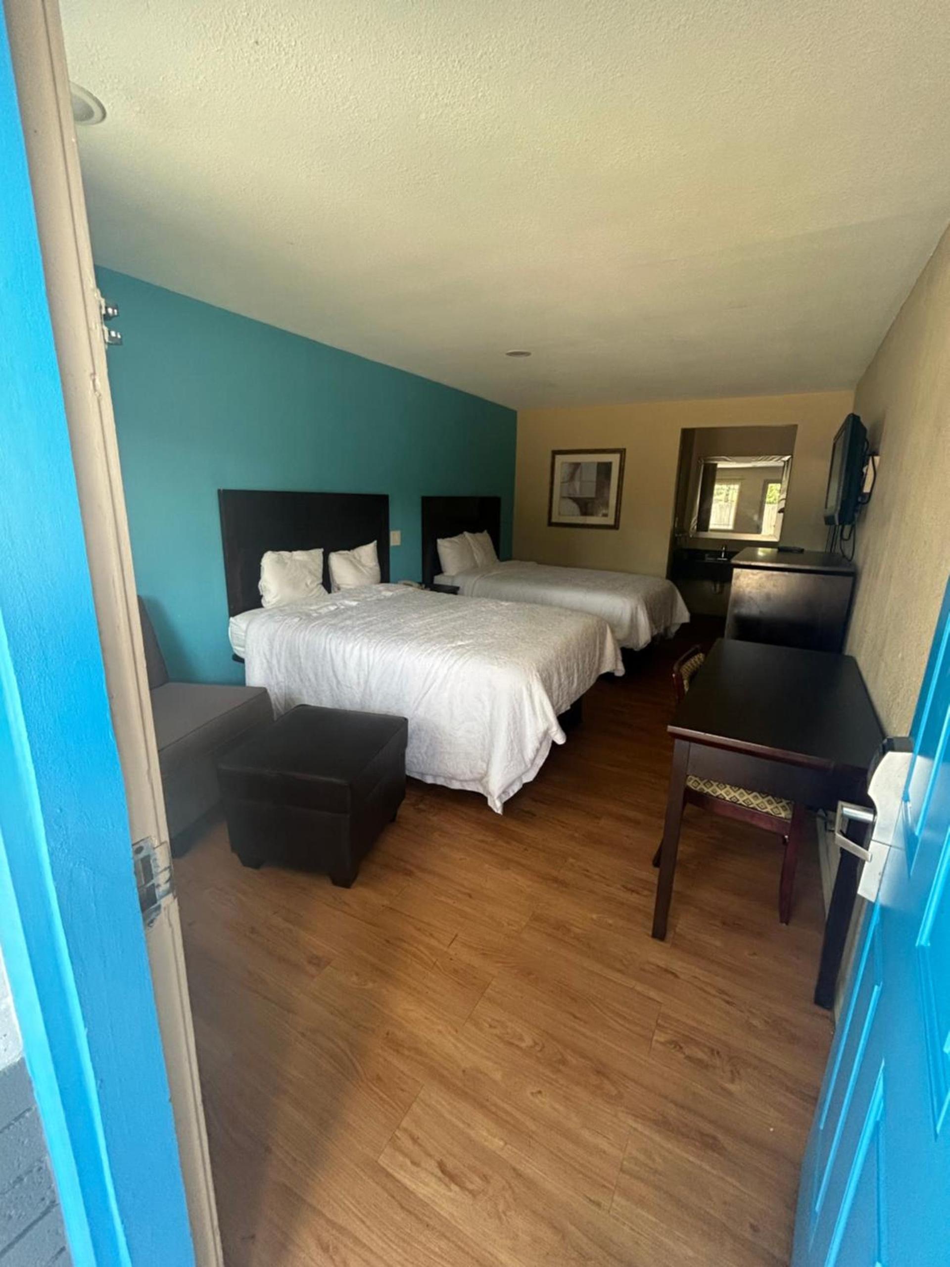 Blue Star inn photo 17
