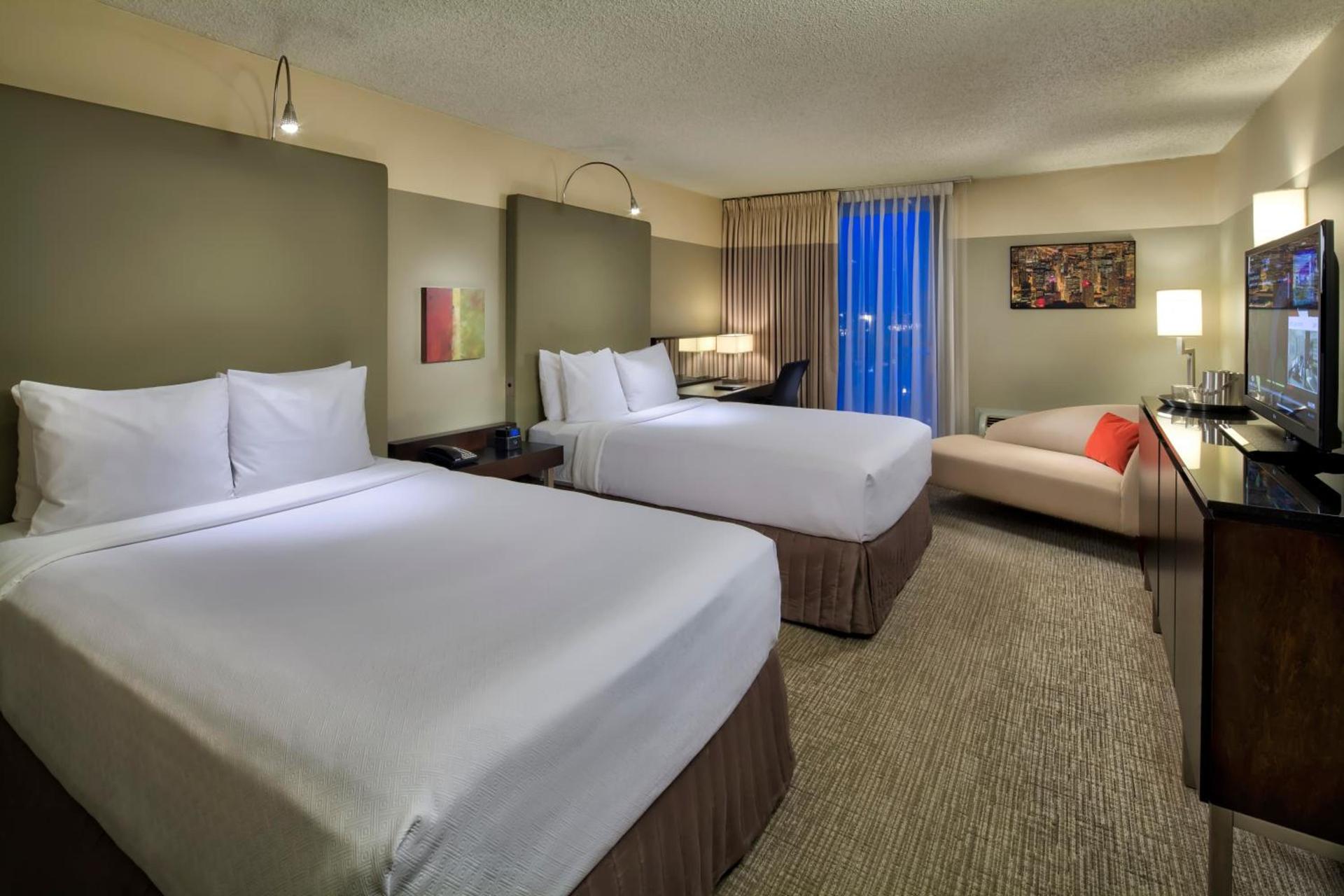 Crowne Plaza - Chicago West Loop by IHG photo 3