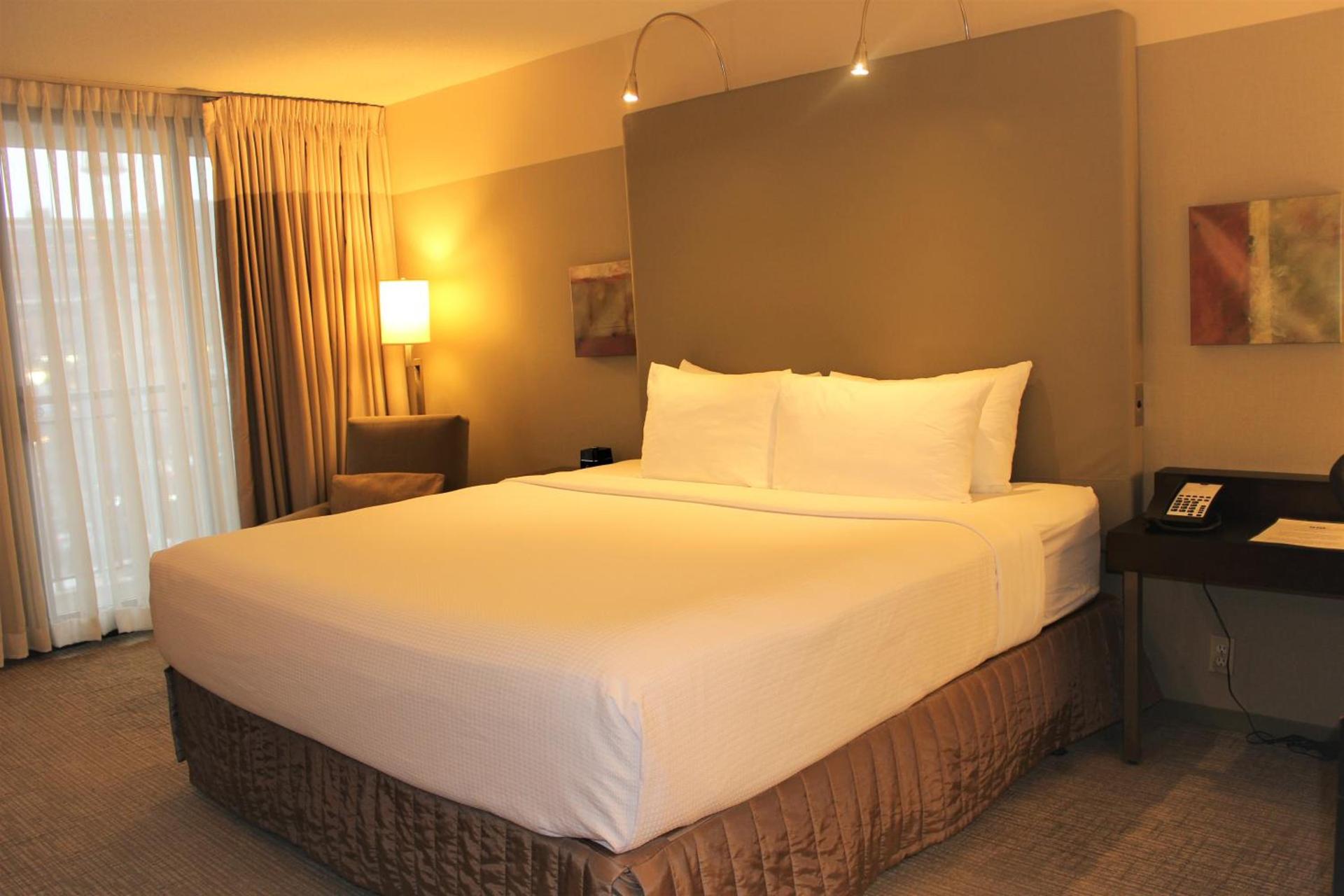 Crowne Plaza - Chicago West Loop by IHG photo 7