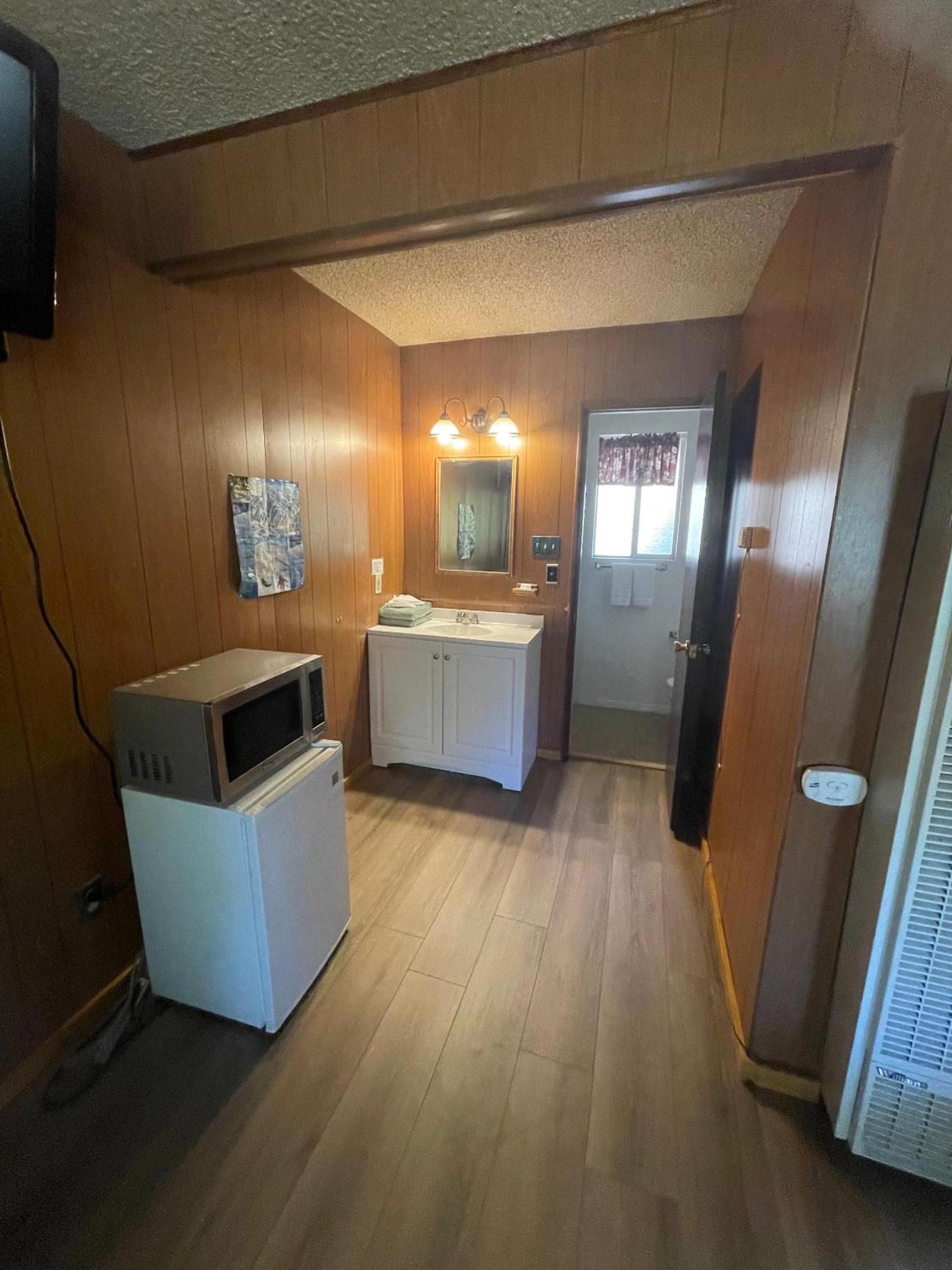 Mountain View Cabins photo 40