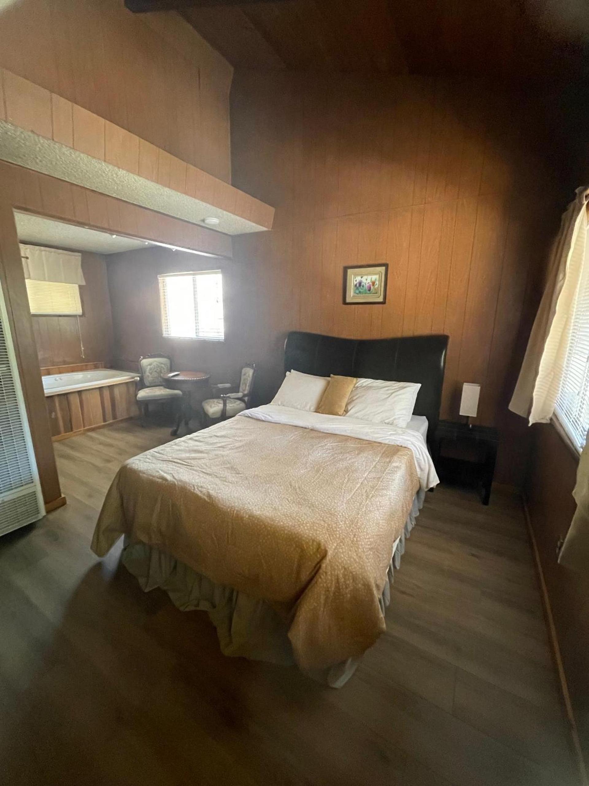 Mountain View Cabins photo 39
