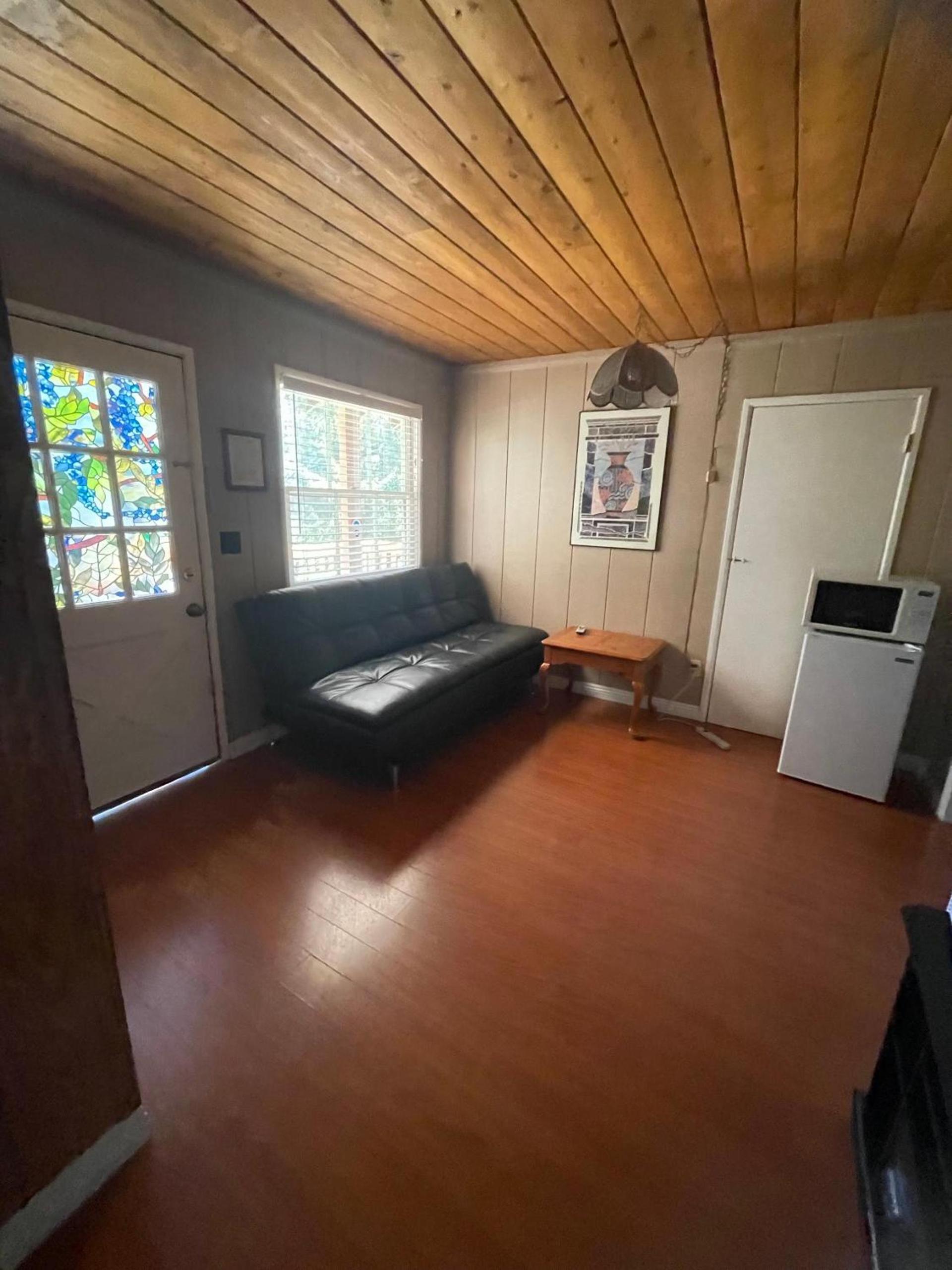 Mountain View Cabins photo 48