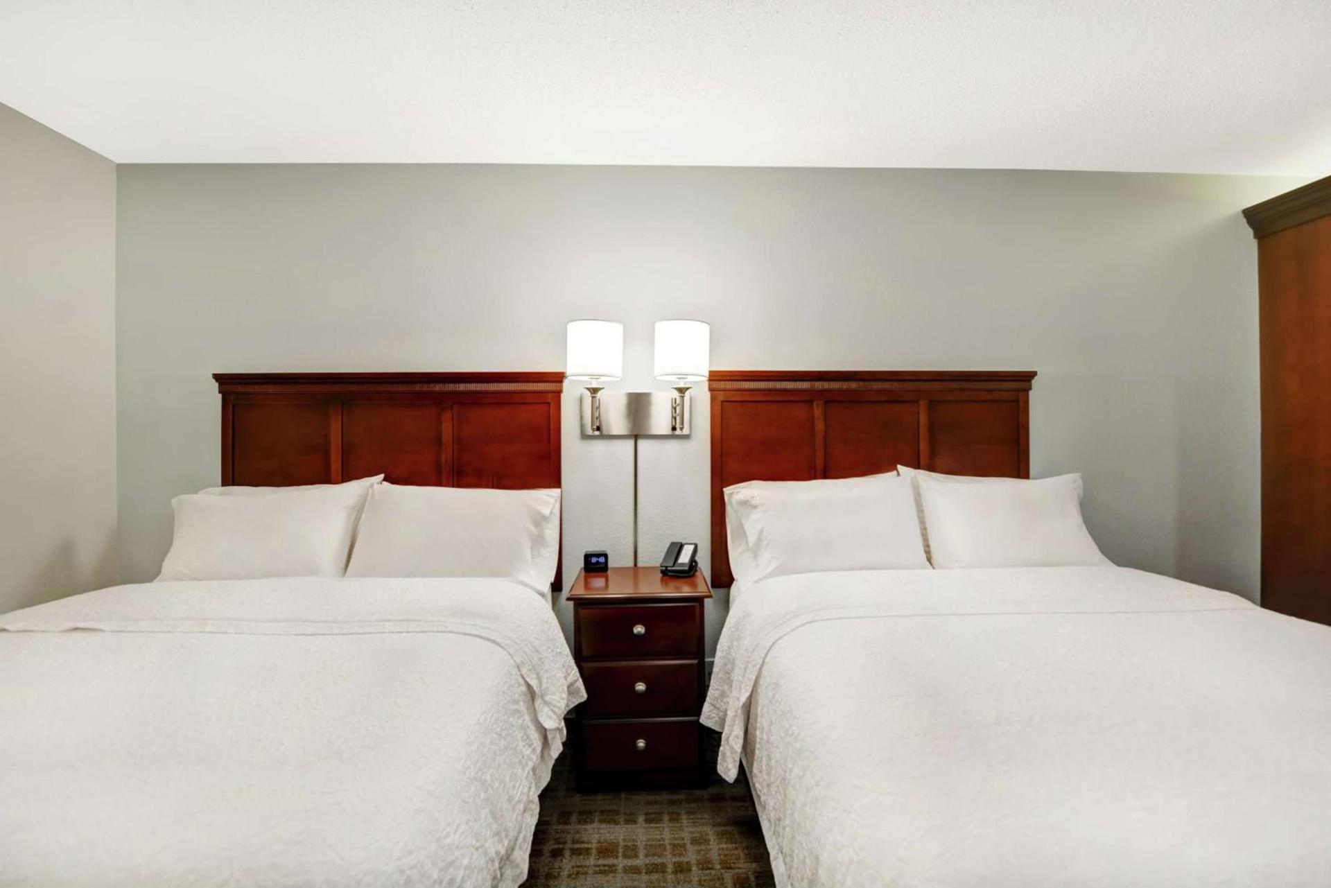 Hampton Inn Beckley photo 38