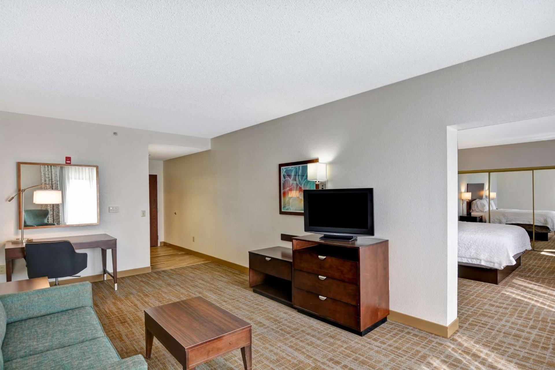 Hampton Inn & Suites Boynton Beach photo 25