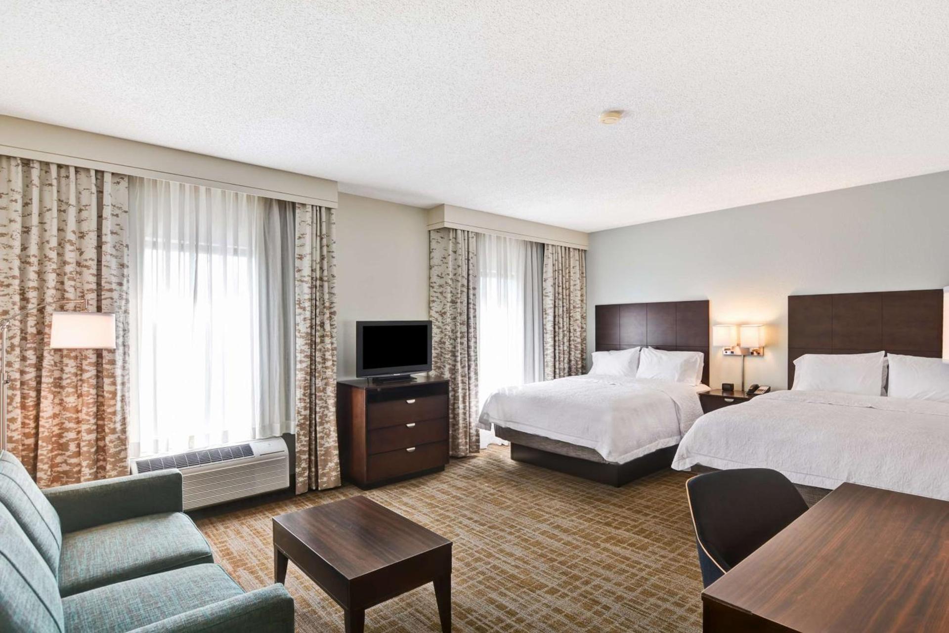Hampton Inn & Suites Boynton Beach photo 40