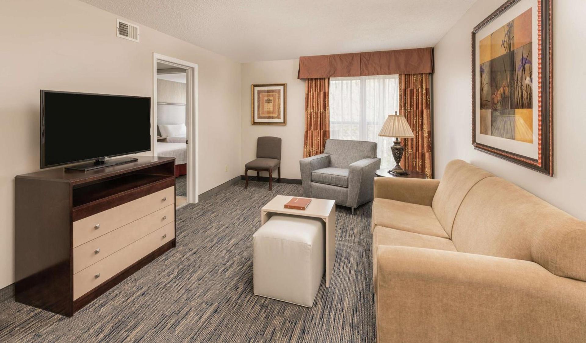 Homewood Suites by Hilton Chicago - Schaumburg photo 12