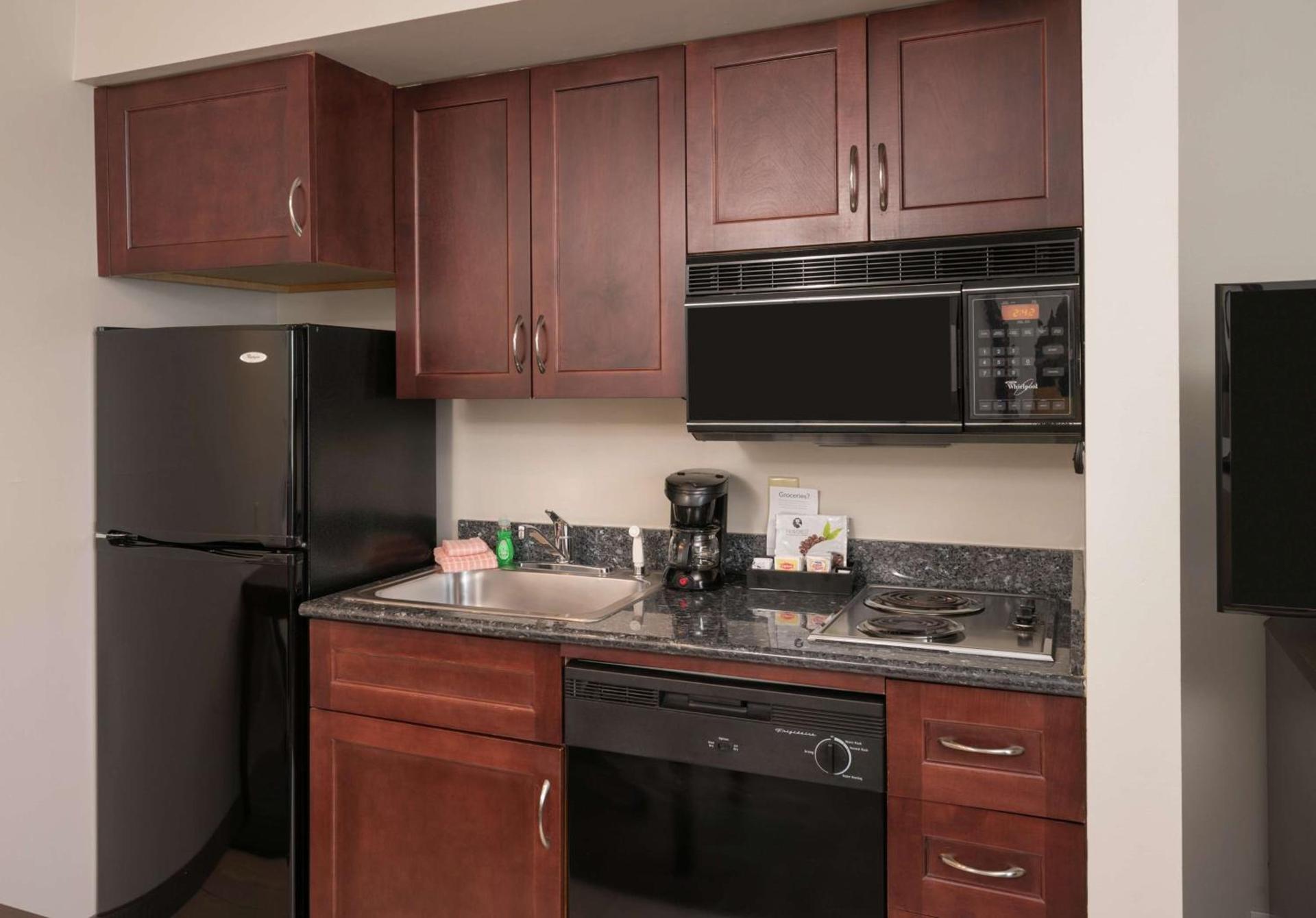 Homewood Suites by Hilton Chicago - Schaumburg photo 24