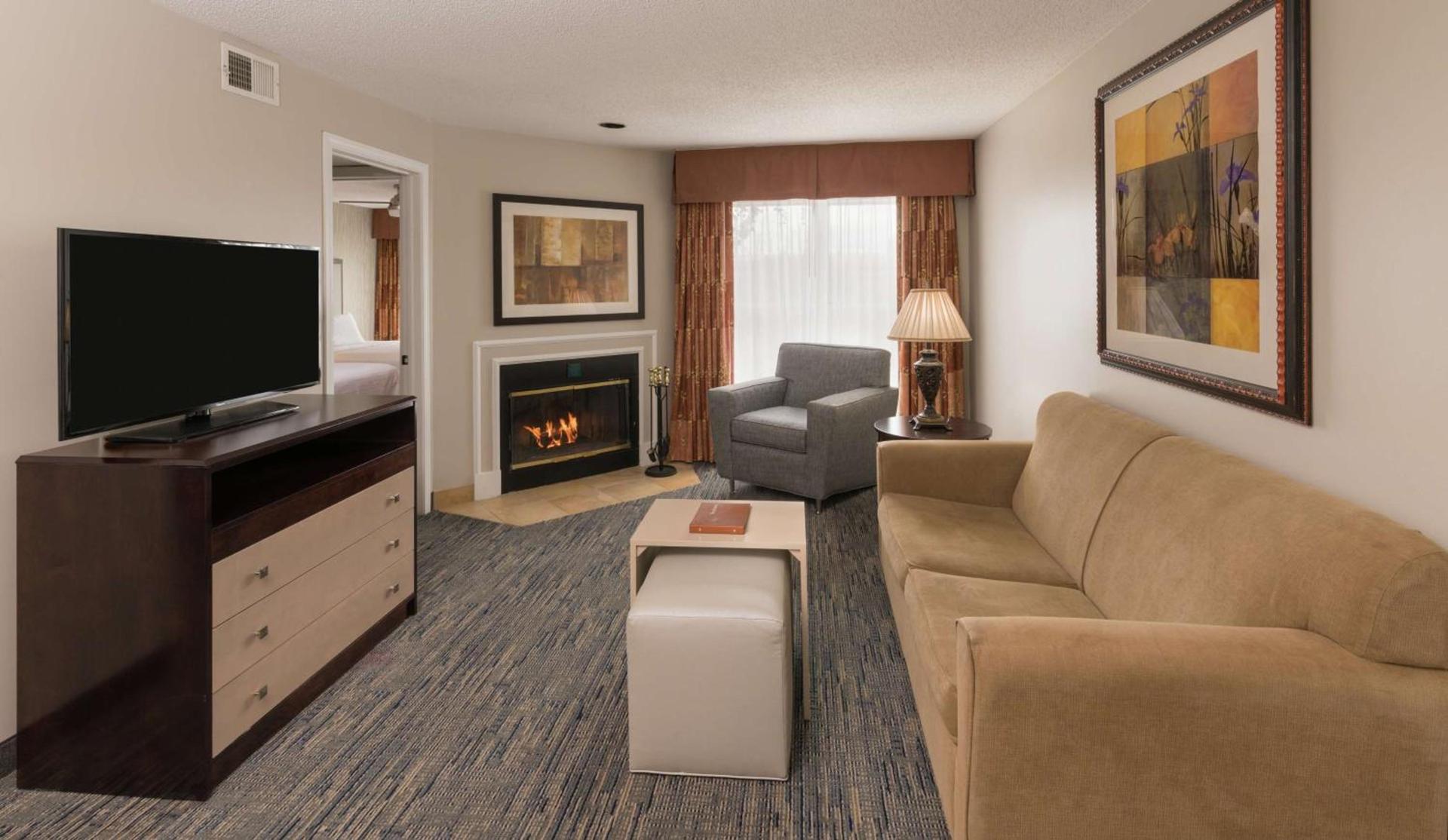 Homewood Suites by Hilton Chicago - Schaumburg photo 29