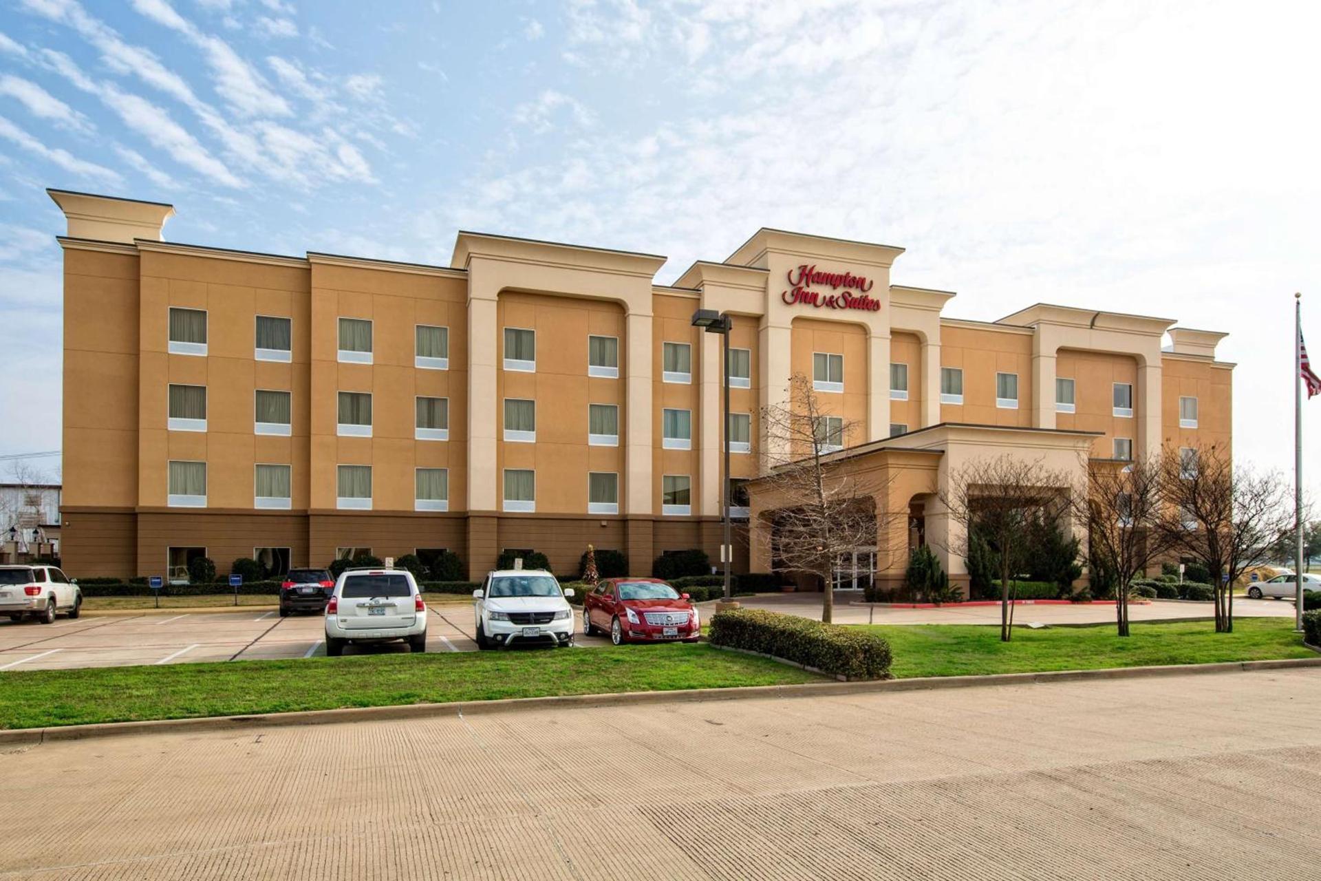 Hampton Inn & Suites Corsicana photo 3