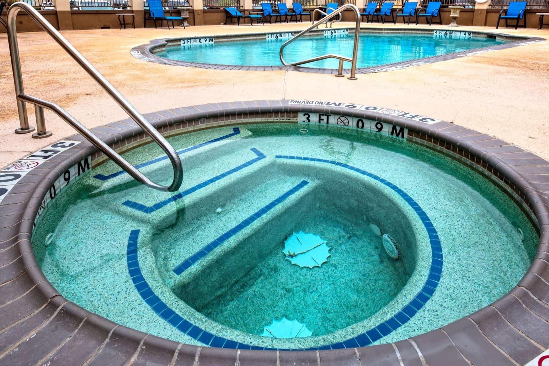 Hampton Inn & Suites Corsicana photo 45