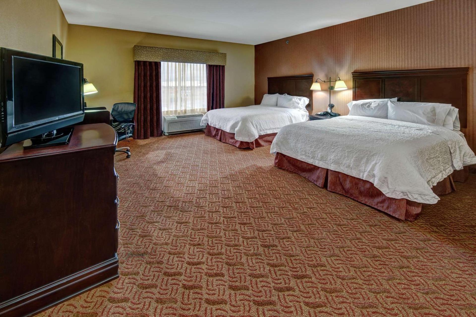Hampton Inn & Suites Corsicana photo 15