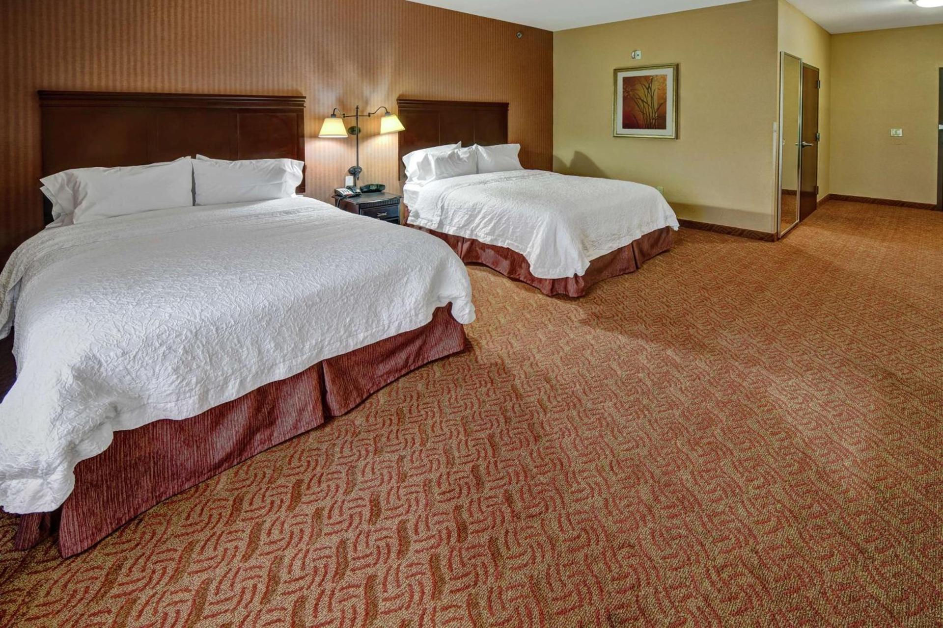 Hampton Inn & Suites Corsicana photo 21