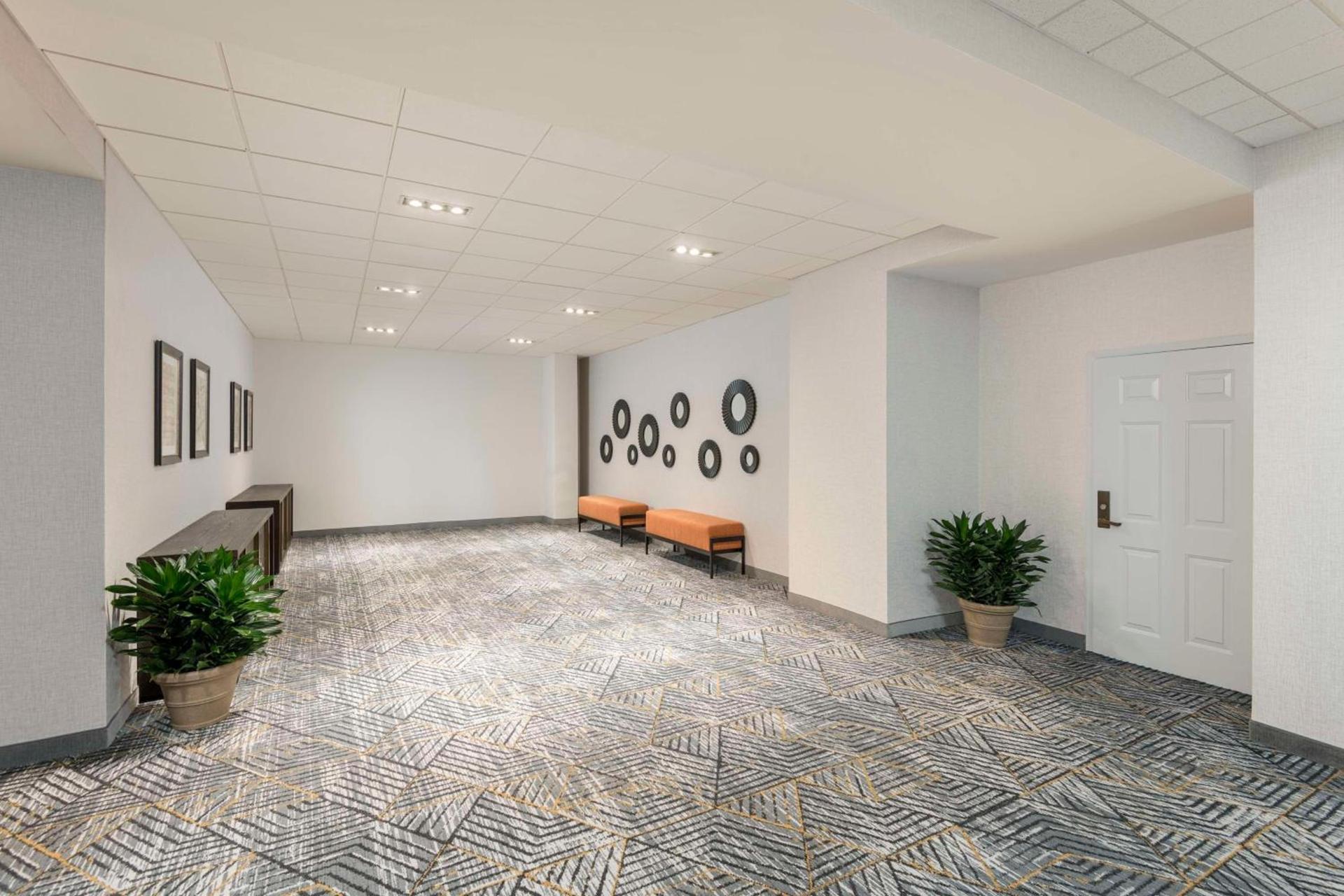 Homewood Suites by Hilton New Orleans photo 2