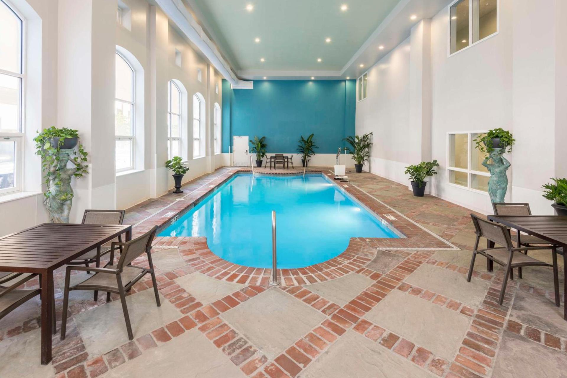 Homewood Suites by Hilton New Orleans photo 8