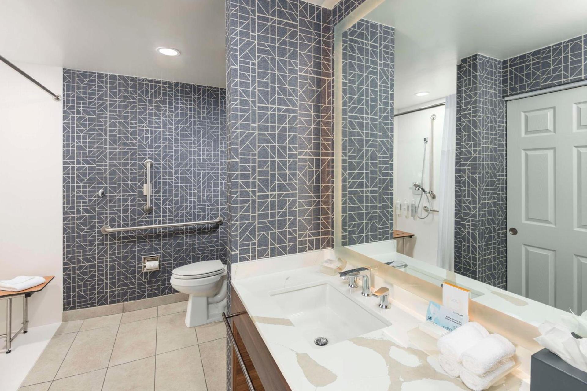 Homewood Suites by Hilton New Orleans photo 17