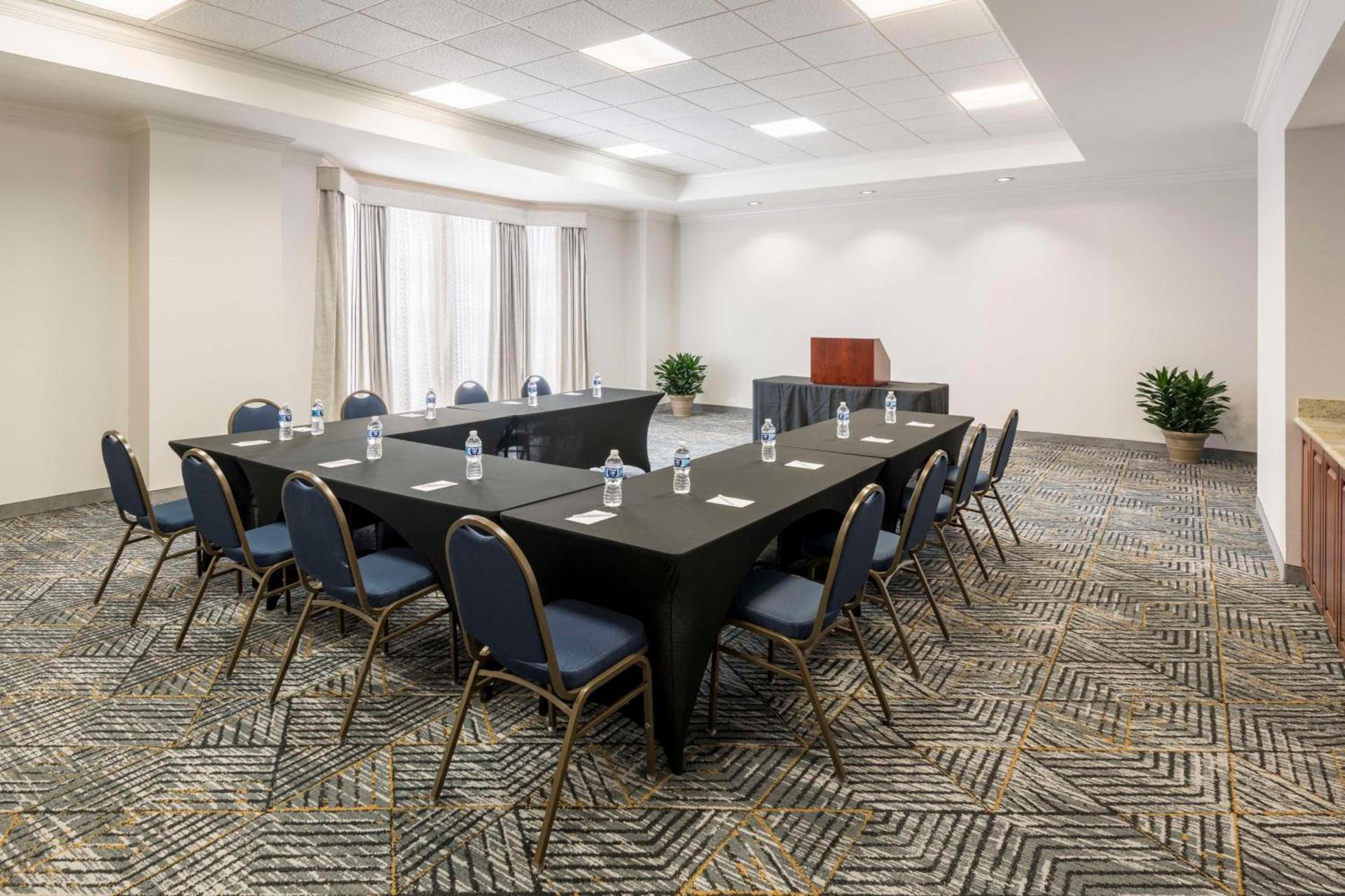 Homewood Suites by Hilton New Orleans photo 1