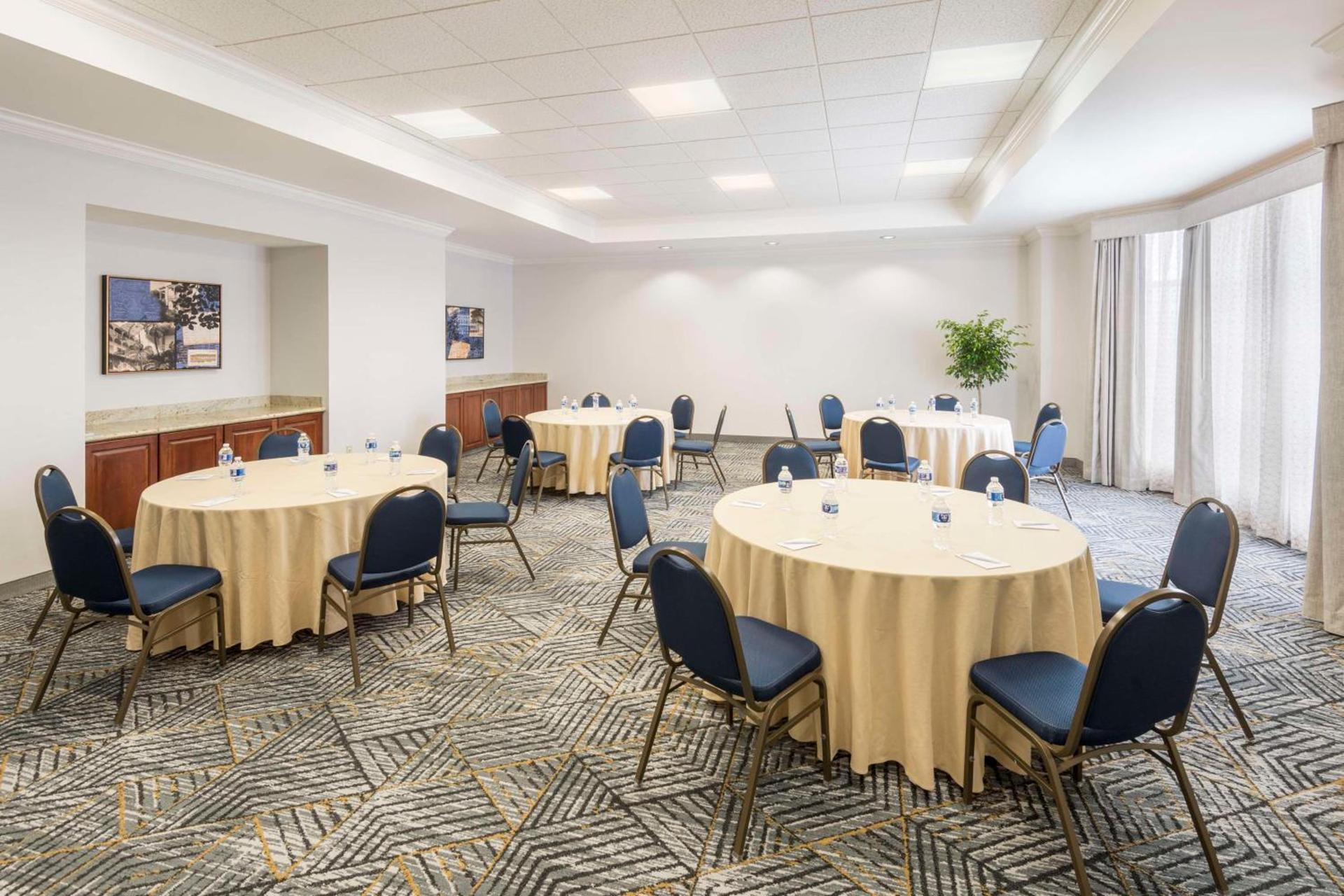 Homewood Suites by Hilton New Orleans photo 25