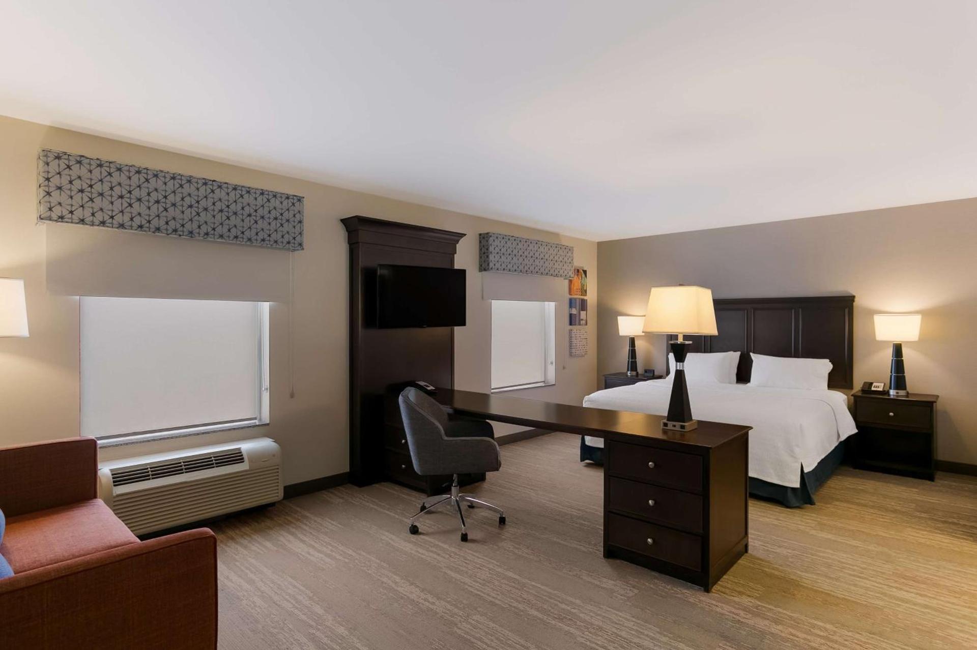 Hampton Inn & Suites Wilmington Christiana photo 22