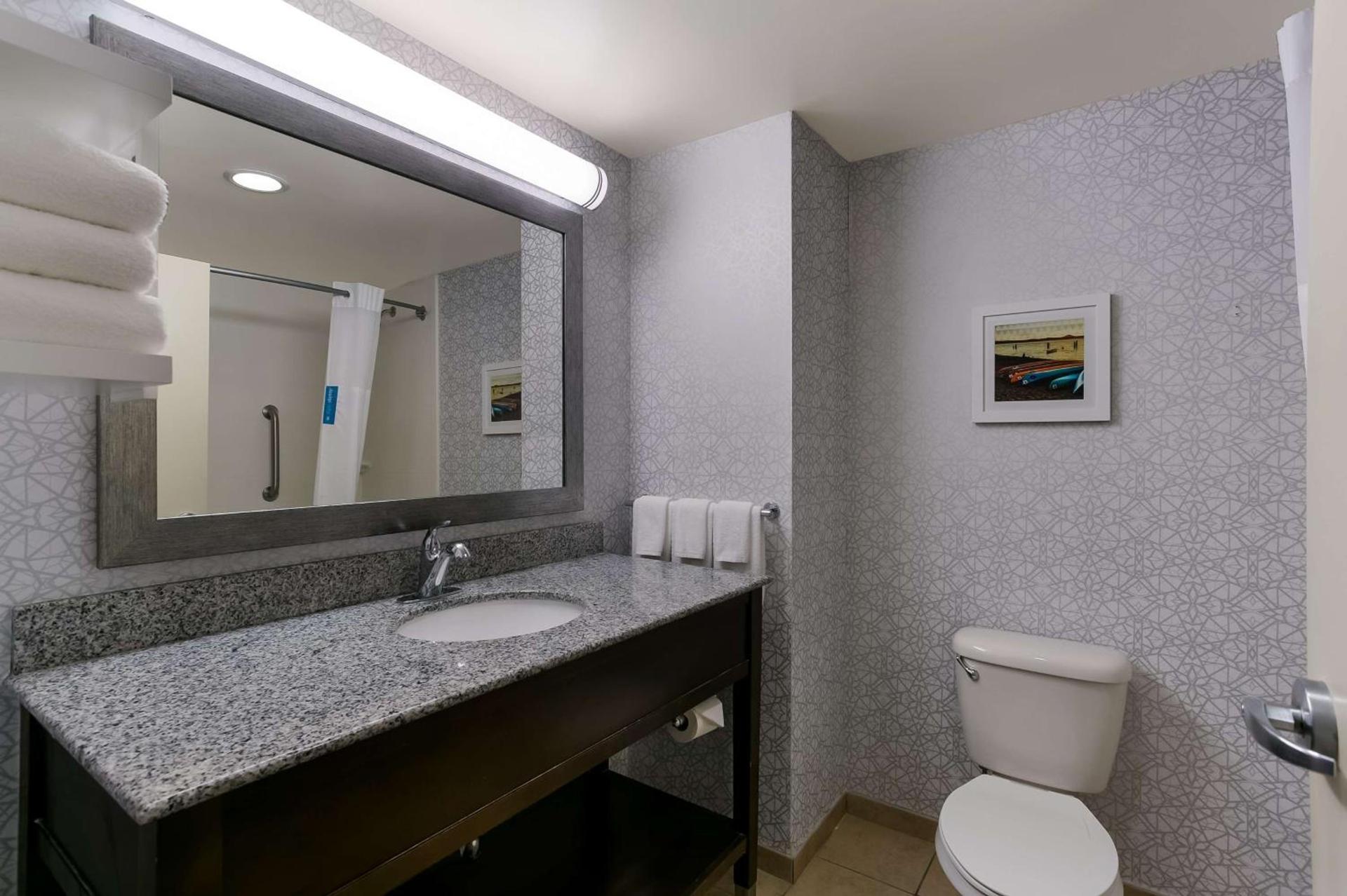 Hampton Inn & Suites Wilmington Christiana photo 27