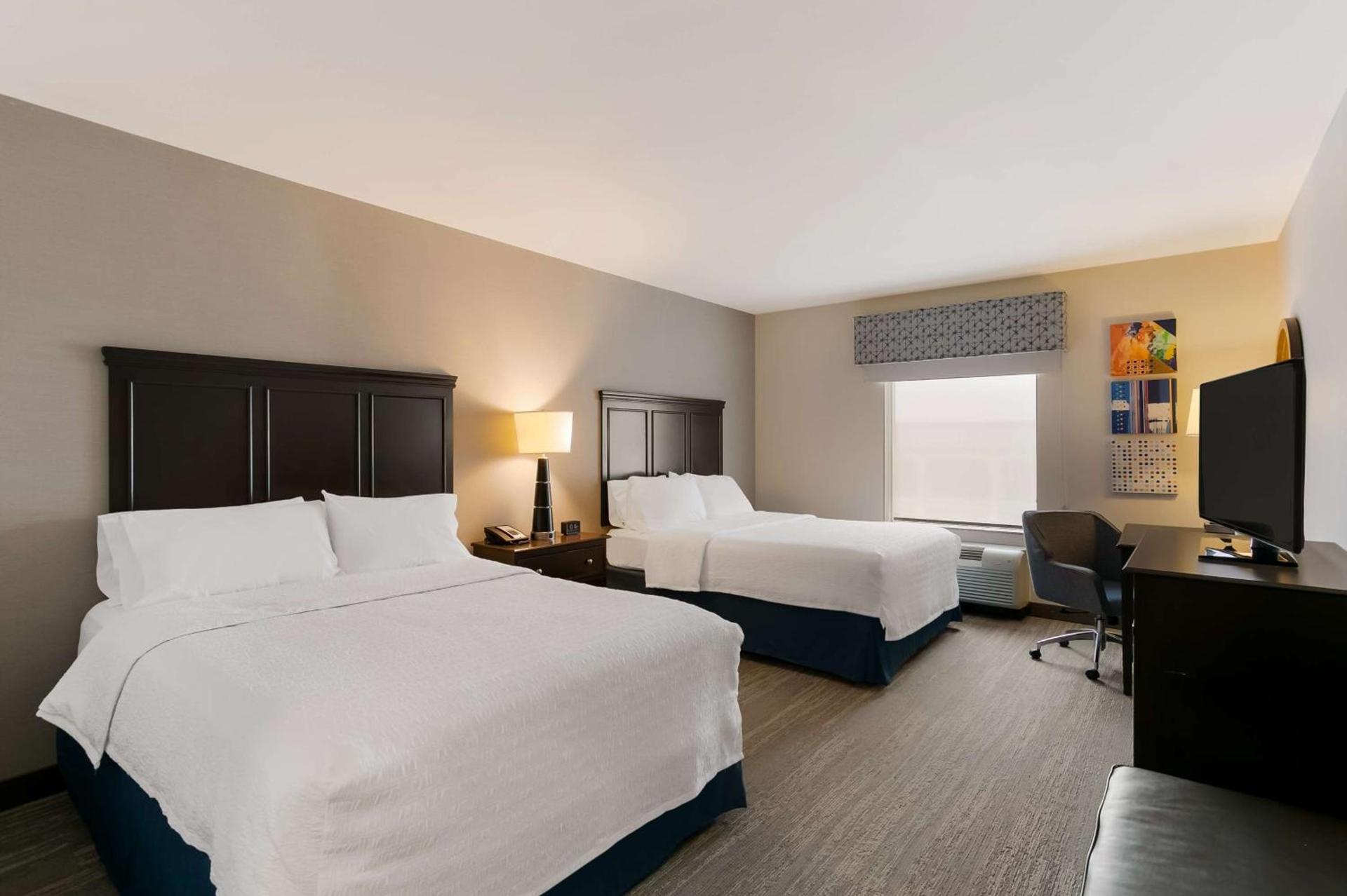 Hampton Inn & Suites Wilmington Christiana photo 29