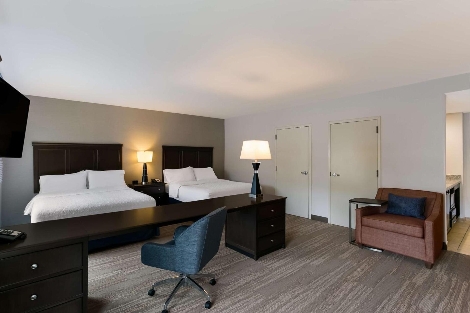 Hampton Inn & Suites Wilmington Christiana photo 37