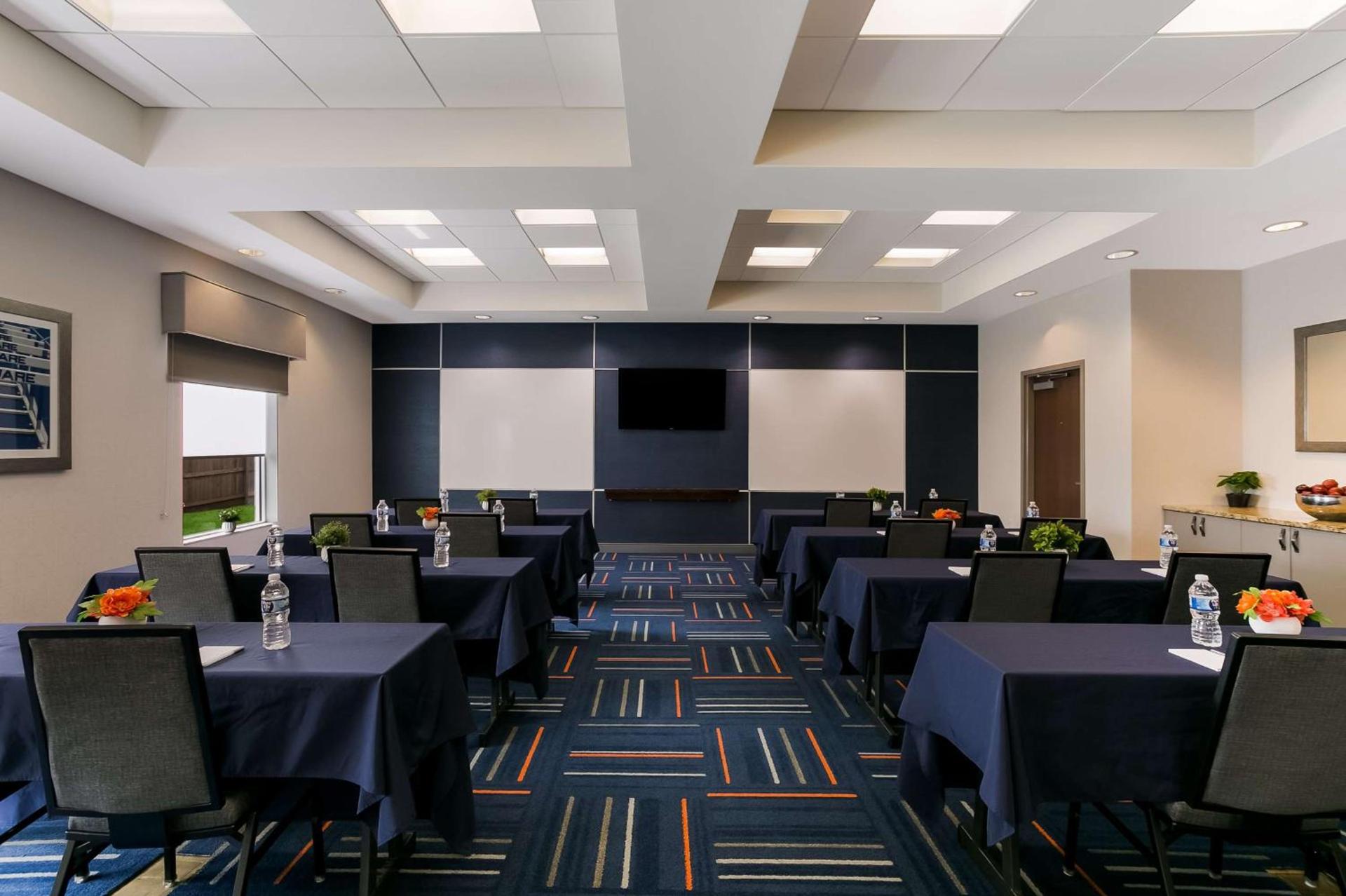 Hampton Inn & Suites Wilmington Christiana photo 38