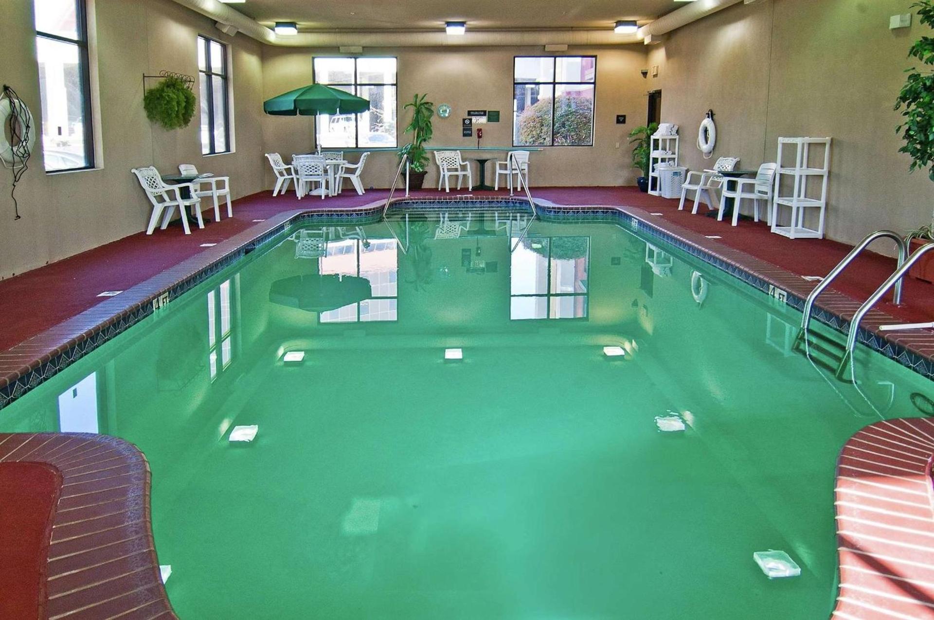 Hampton Inn Oklahoma City-Northwest photo 6