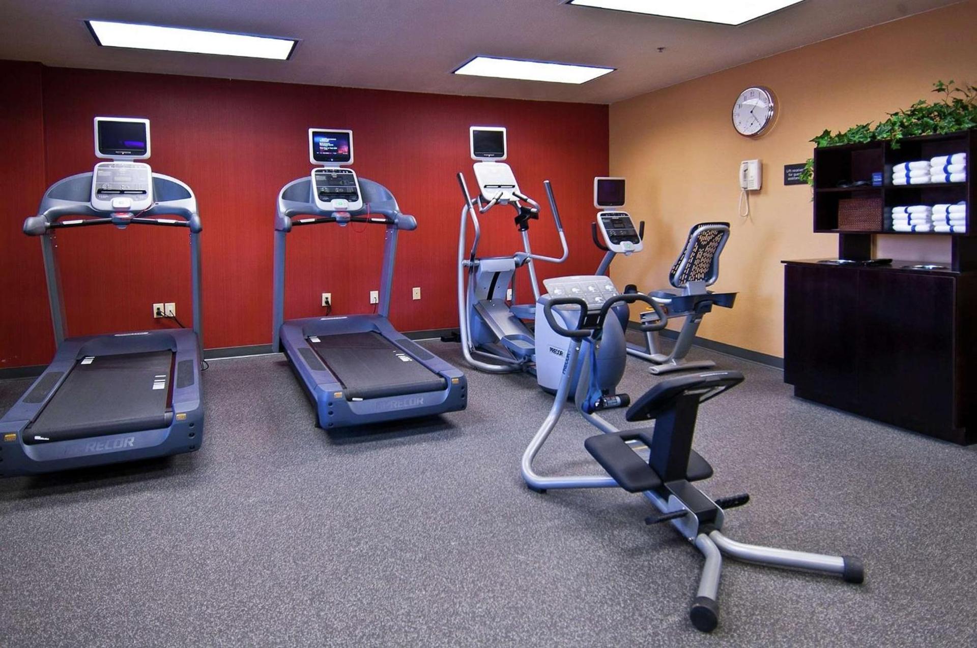 Hampton Inn Oklahoma City-Northwest photo 10