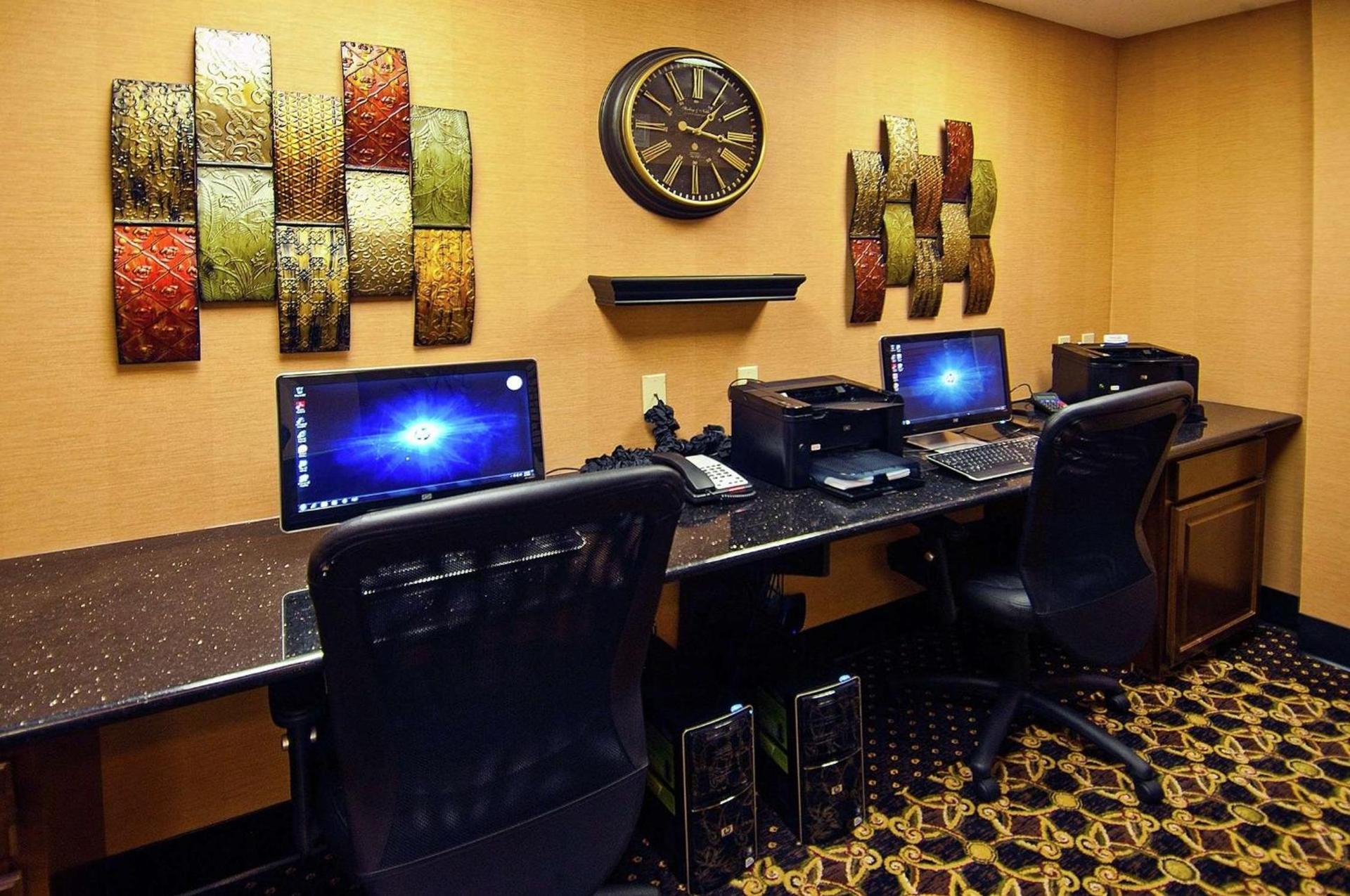 Hampton Inn Oklahoma City-Northwest photo 26