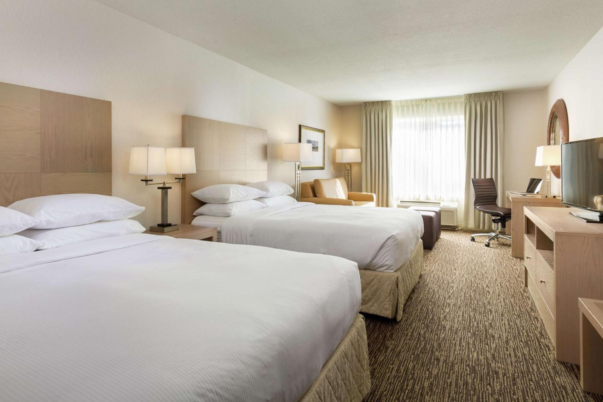 DoubleTree by Hilton Portland Tigard photo 29