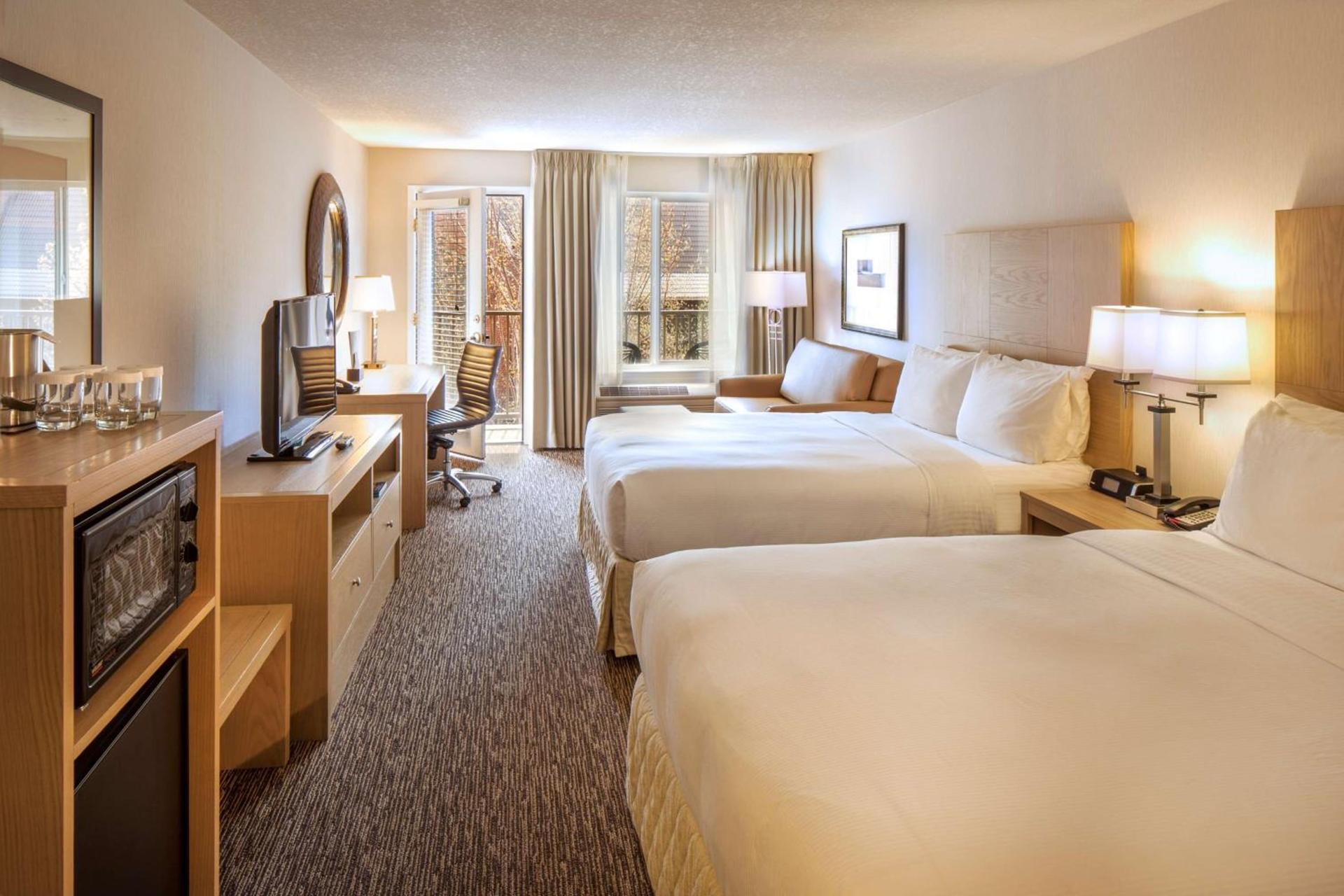 DoubleTree by Hilton Portland Tigard photo 22
