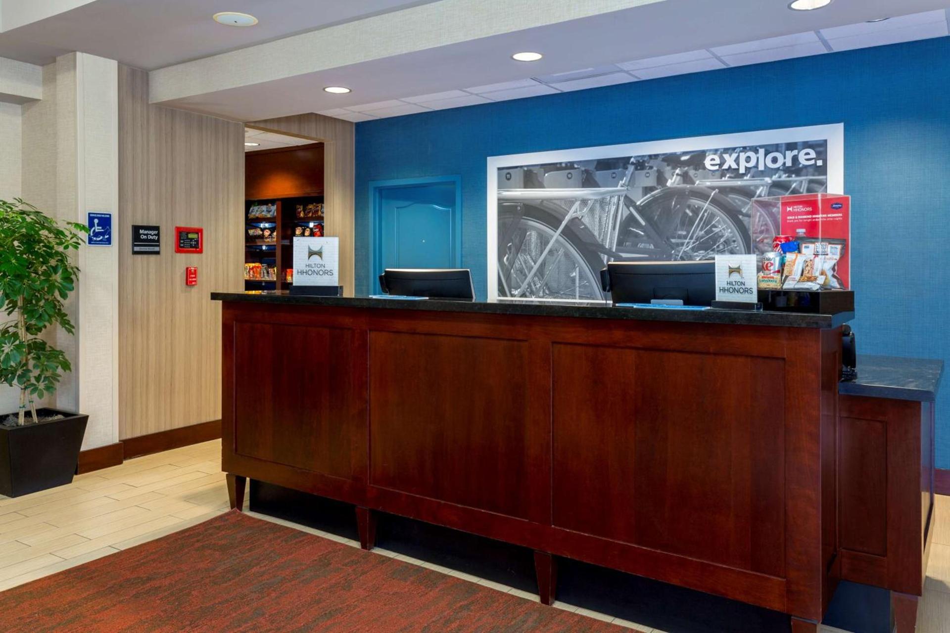 Hampton Inn Santa Barbara/Goleta photo 3