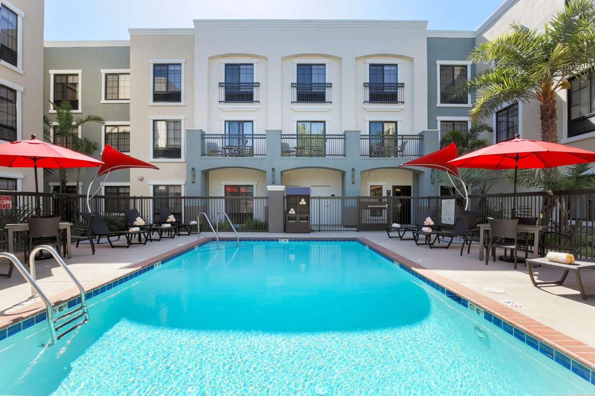 Hampton Inn Santa Barbara/Goleta photo 6