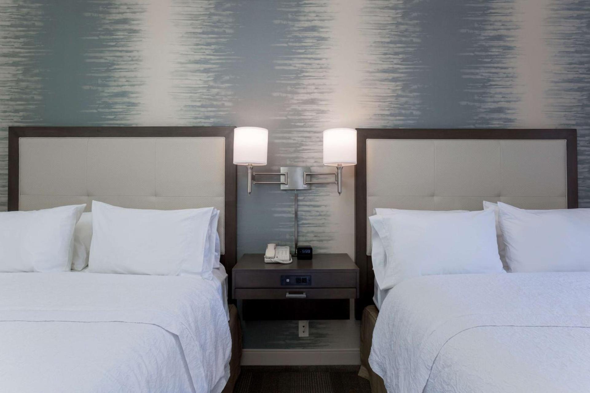 Hampton Inn Santa Barbara/Goleta photo 21