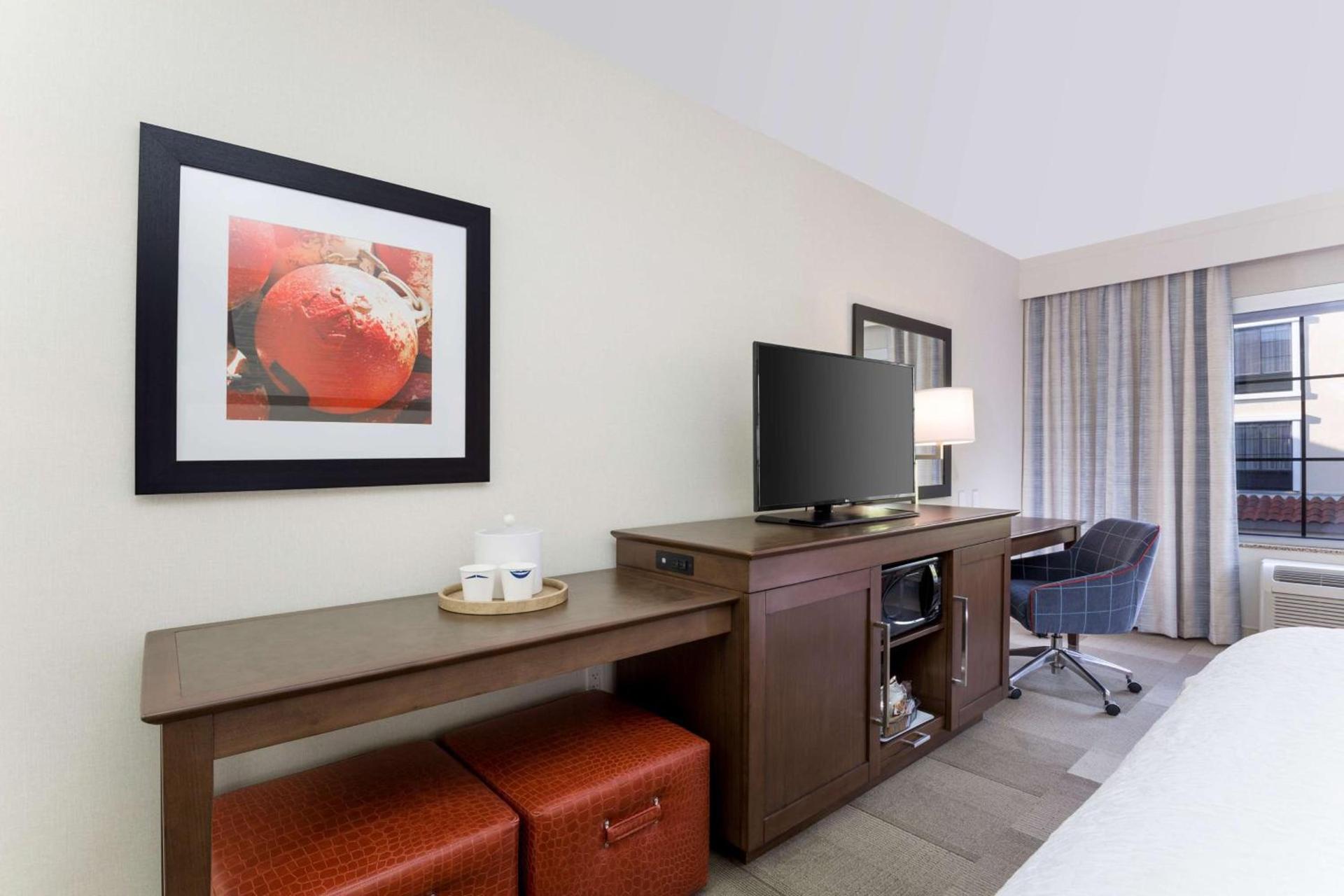 Hampton Inn Santa Barbara/Goleta photo 29