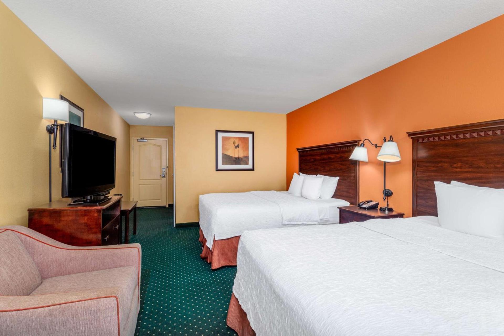 Hampton Inn & Suites Sacramento-Elk Grove Laguna I-5 photo 24