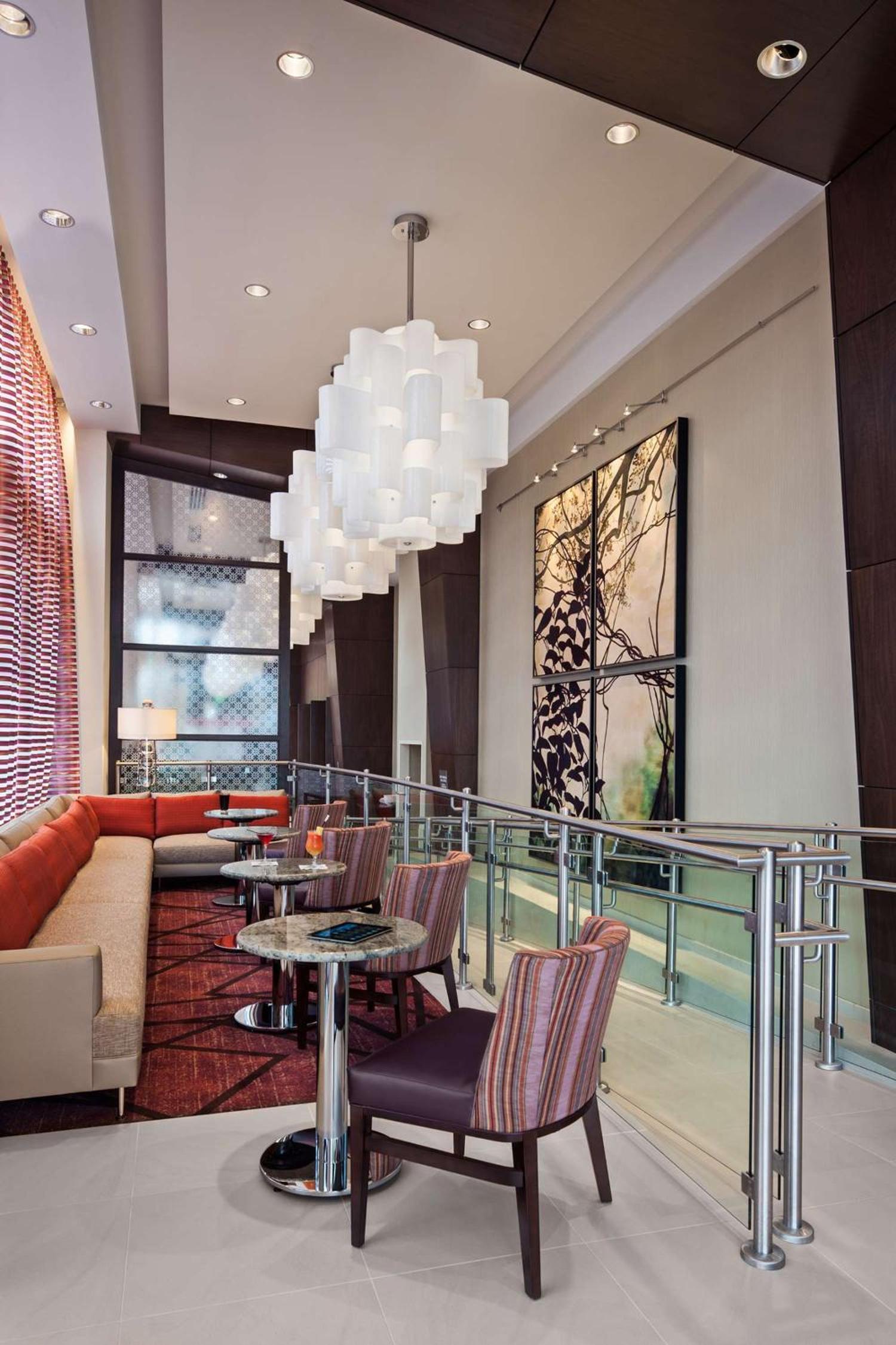Hilton Garden Inn Atlanta Midtown photo 6